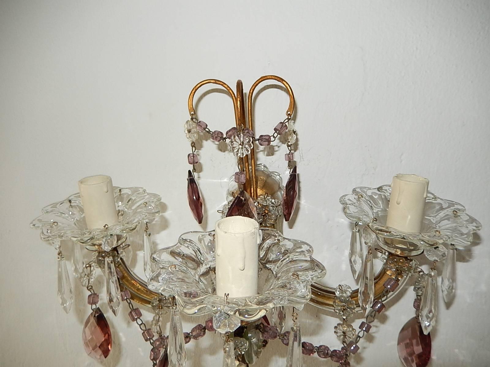 1920 French Purple Crystal Prisms and Swags Sconces In Excellent Condition In Modena (MO), Modena (Mo)