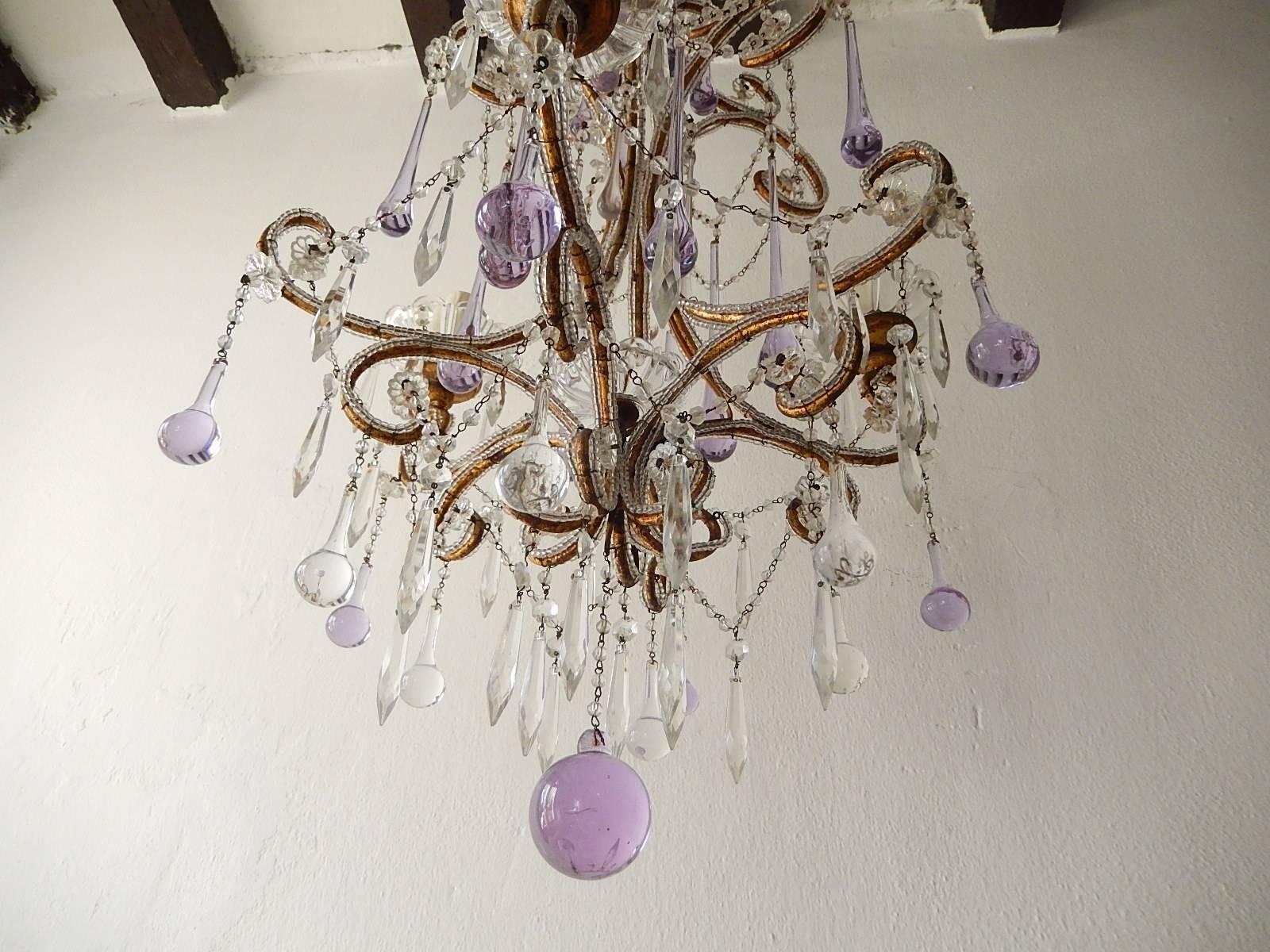 French Beaded Lavender Drops Chandelier, circa 1920 In Excellent Condition In Modena (MO), Modena (Mo)