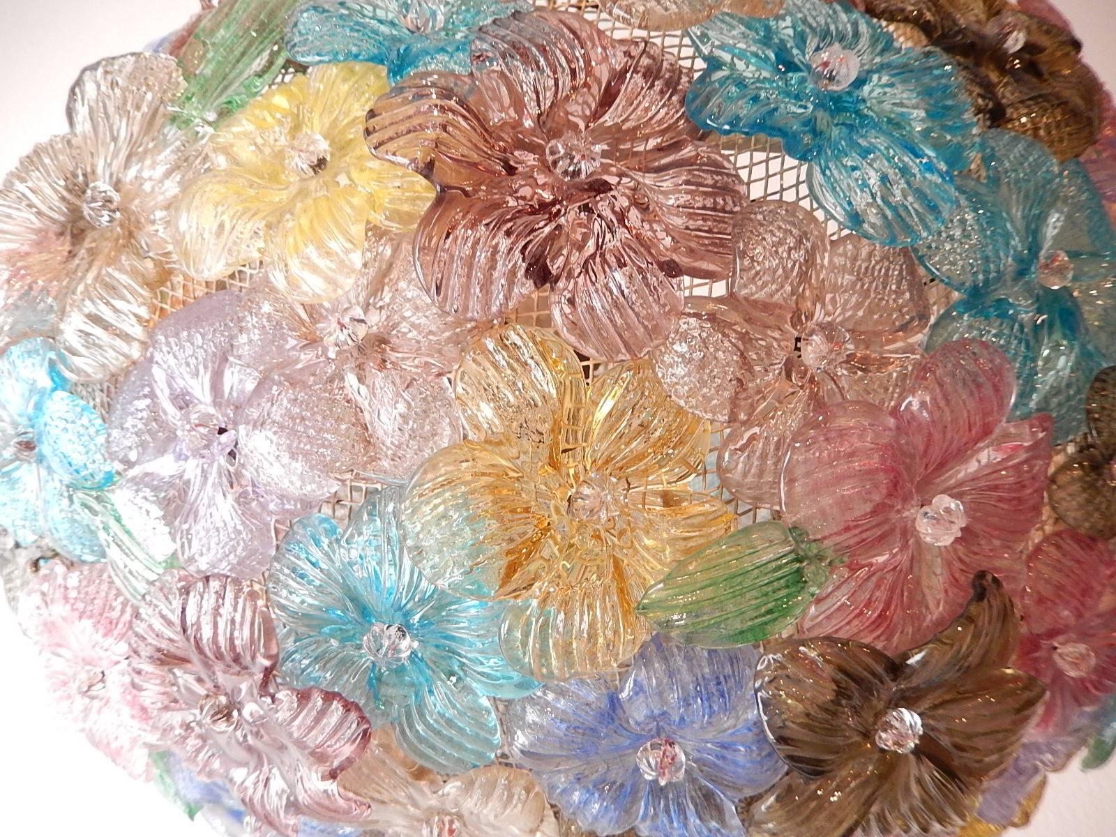 Mid-Century Murano Flowers Ball Chandelier Attributed to Barovier & Toso 3