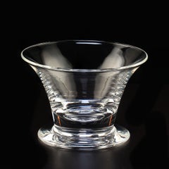 Mitte des 20. Jahrhunderts Steuben Individuelle Candy Dish