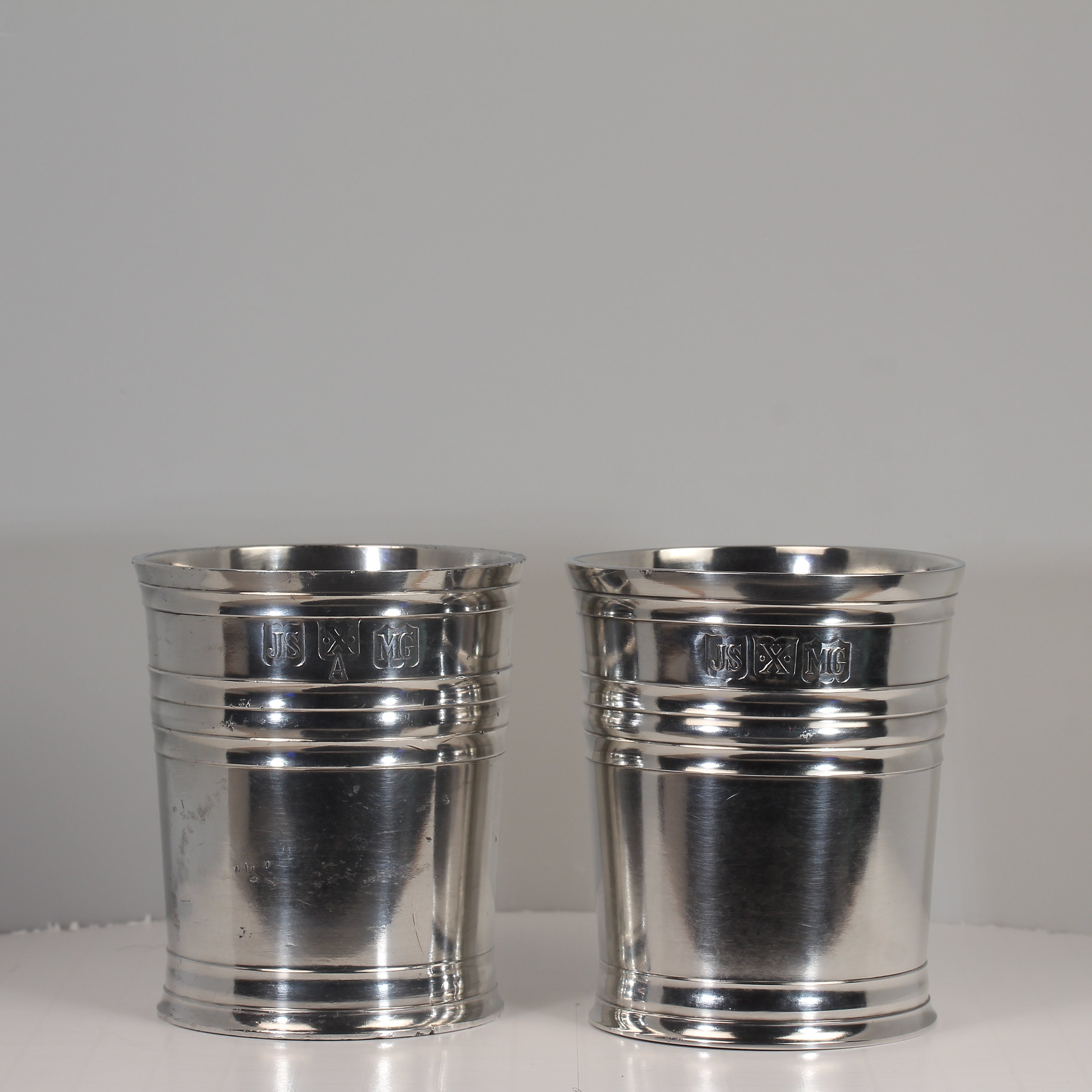 Pair of John Somers 'Copo de Whisky' pewter cups