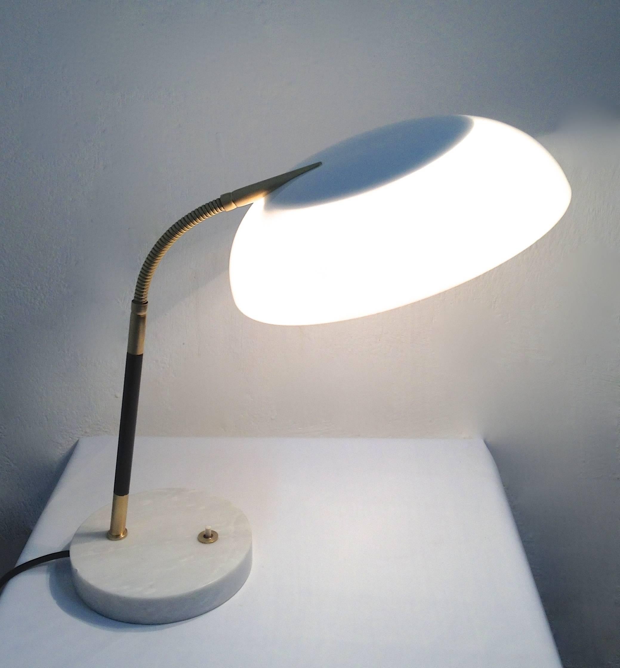 Italian Mid-Century White and Brass Stilux Desk Lamp on Marble Base For Sale