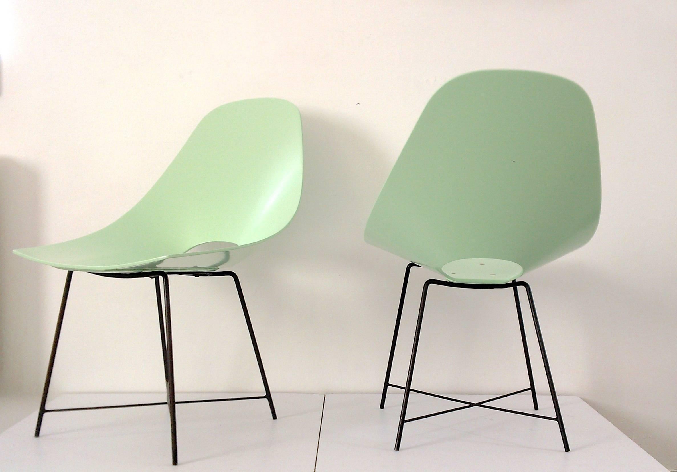 Mid-Century Modern  Pair of Mid Century Augusto Bozzi Shell Chairs For Sale