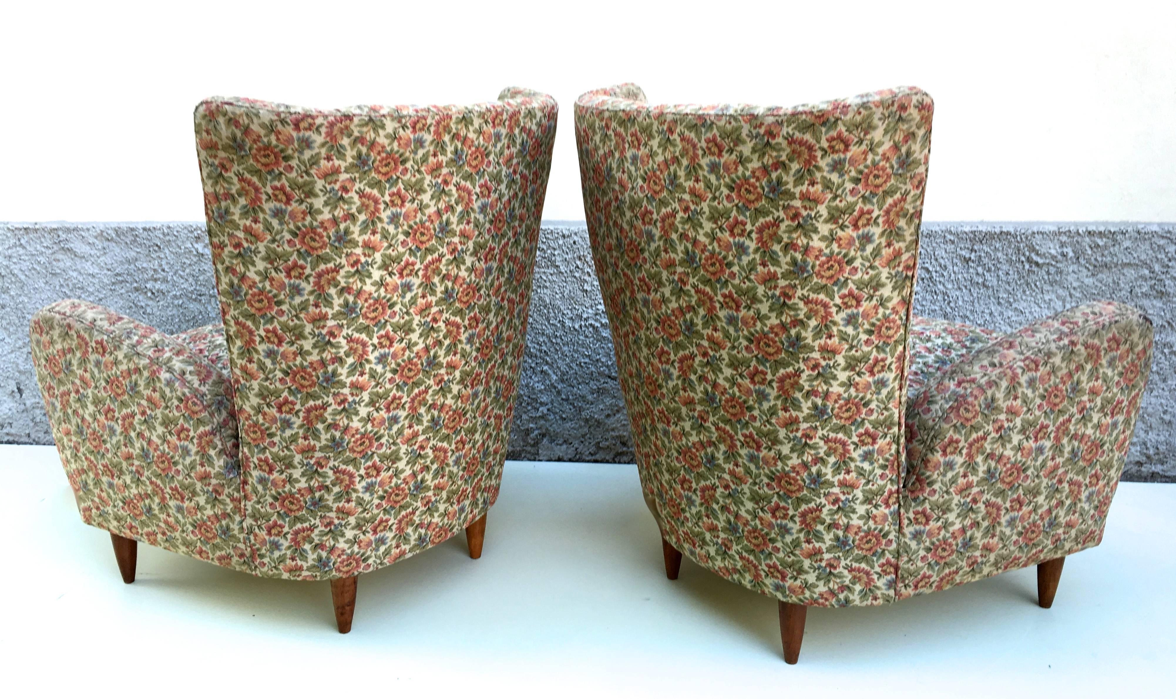 Mid-Century Modern Pair of Paolo Buffa Armchairs, Italy, circa 1950 For Sale