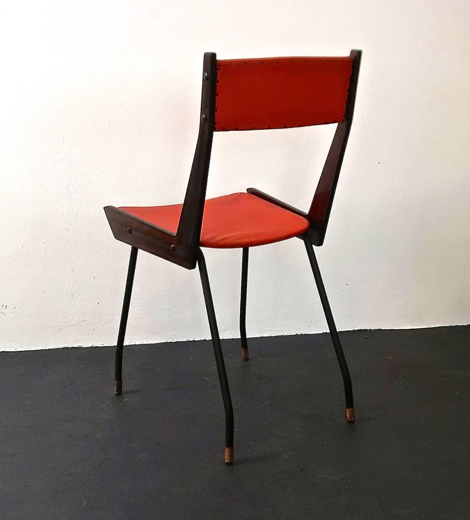 Mid-Century Modern Set of Six Mid-Century RB Italia Chairs For Sale