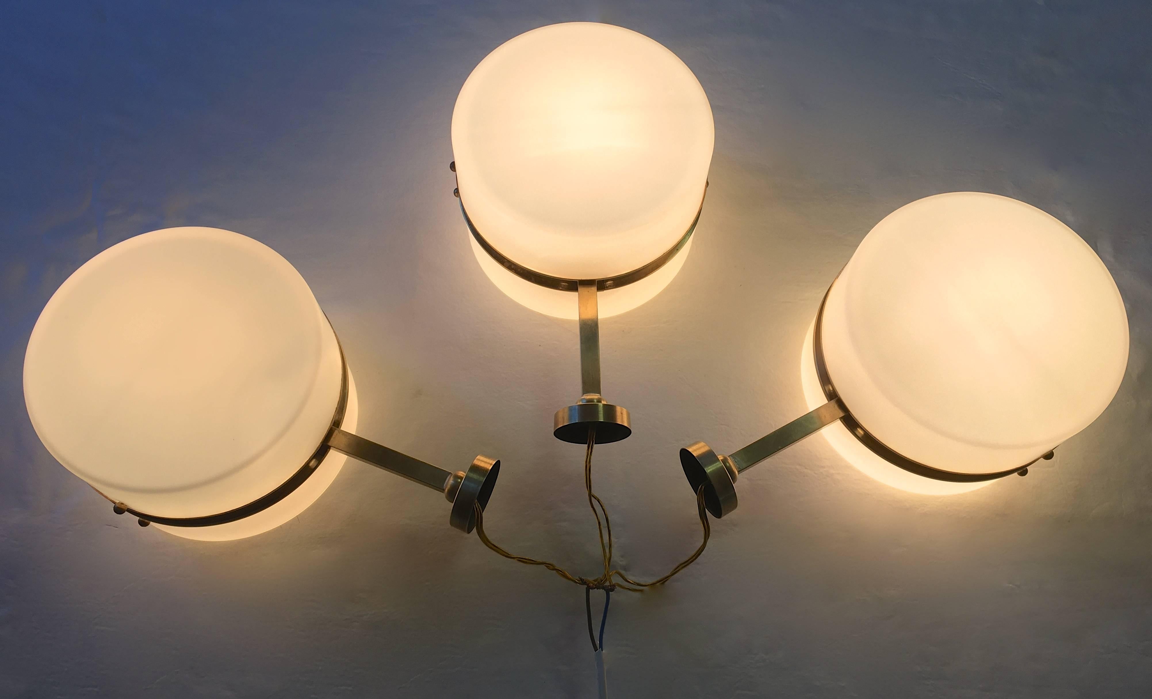 Brass Set of Three Italian Mid-Century Stilnovo Style Wall Lights