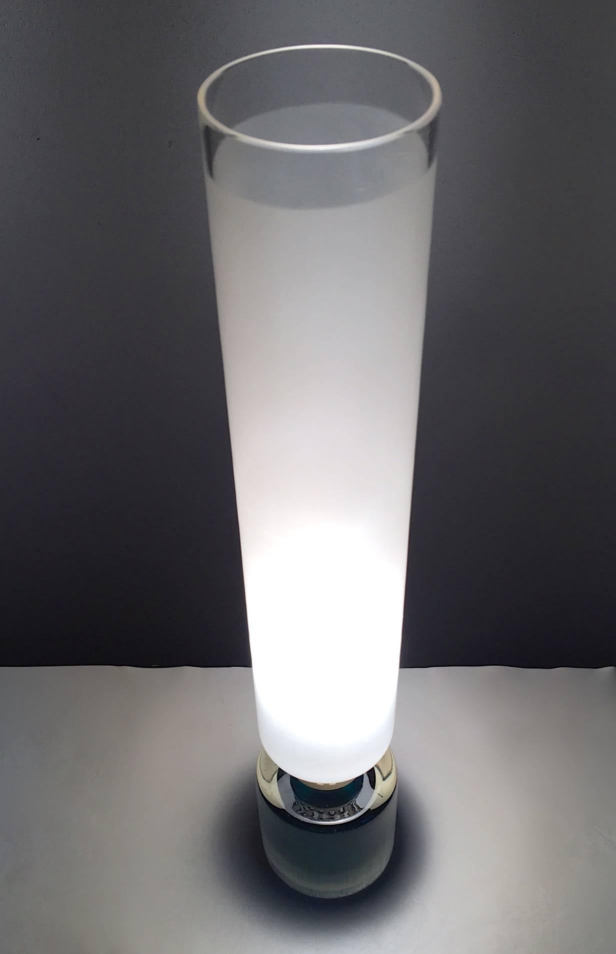 Mid-Century Modern Cobalt Blue Venini Inciso Table Lamp For Sale