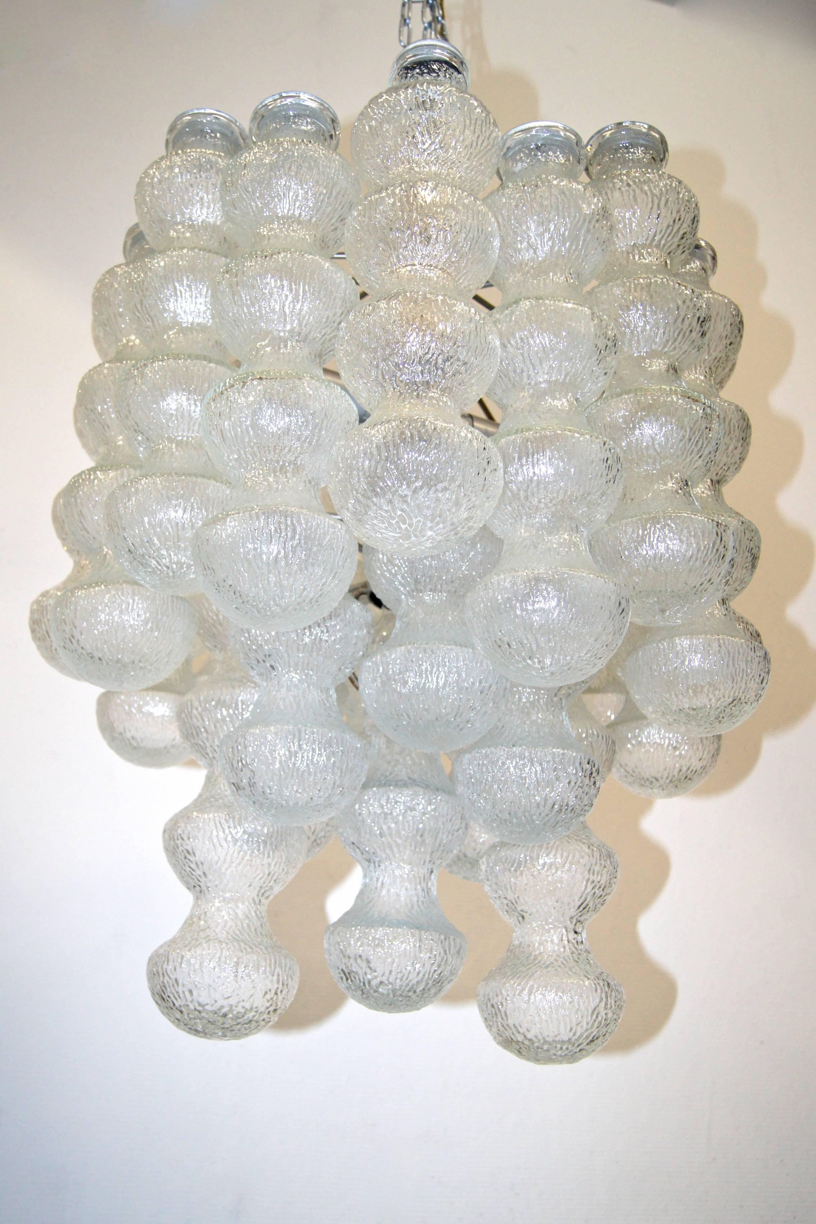 Mid-Century Modern Large Layered Mid-Century Seguso Bubble Glass Chandelier For Sale