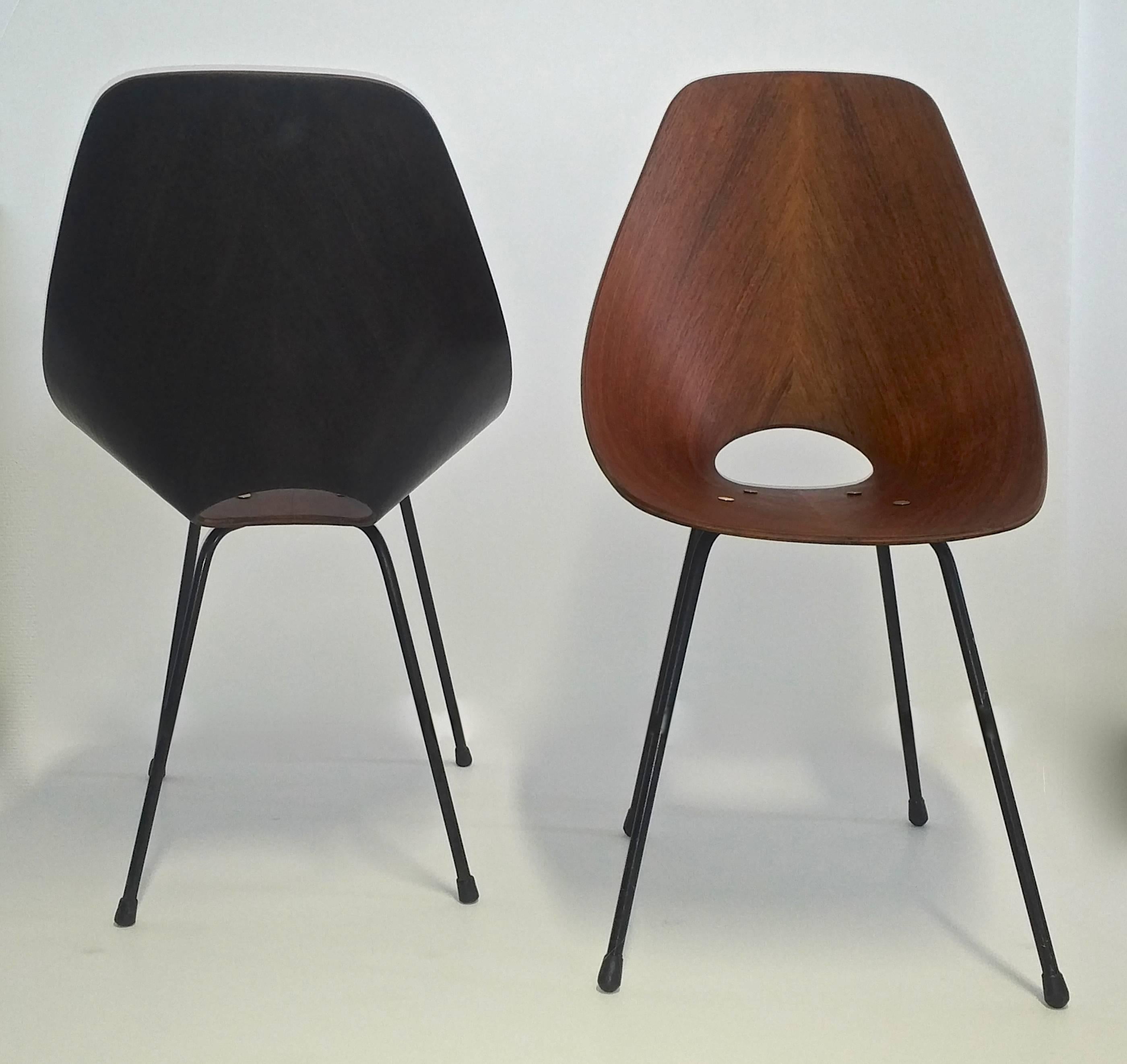 Mid-Century Modern Pair of Vittorio Nobili Medea Chairs For Sale