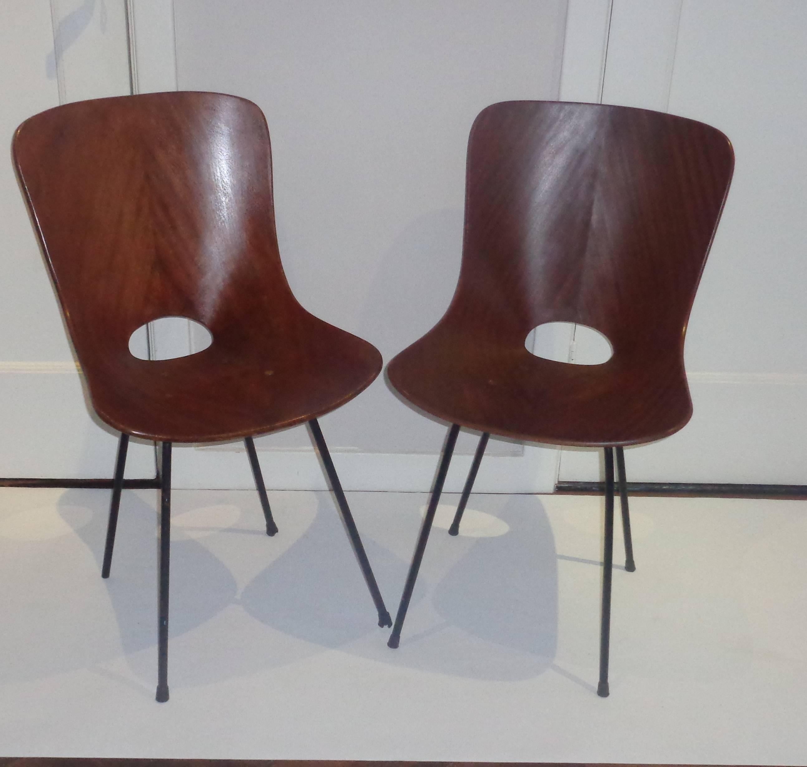 A Pair Of Rare Italian Mid Century Medea Variante Chairs, Vittorio Nobili In Good Condition In Hem, NL