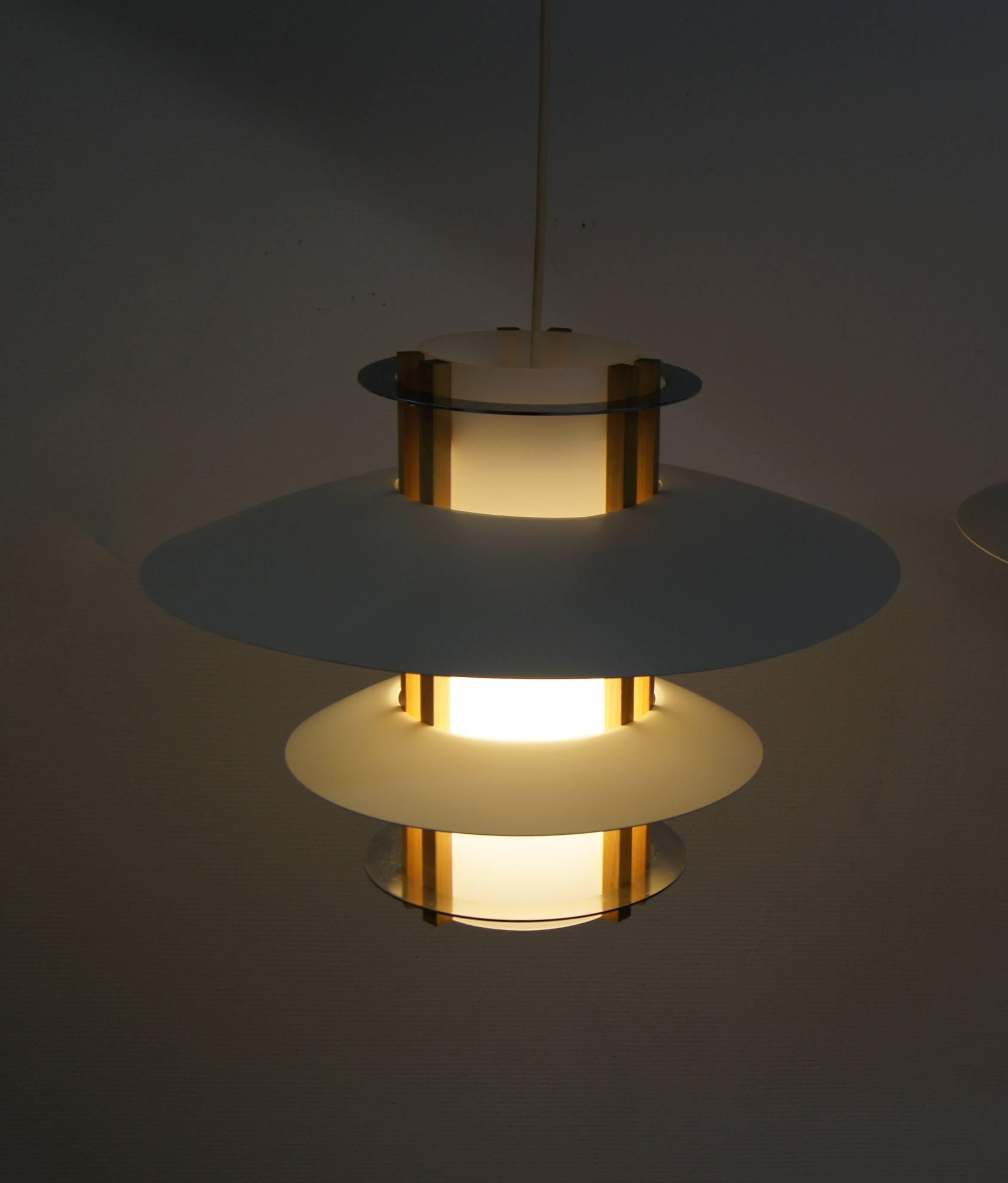 Enameled Swedish Minimalist Saucer Lamps For Sale