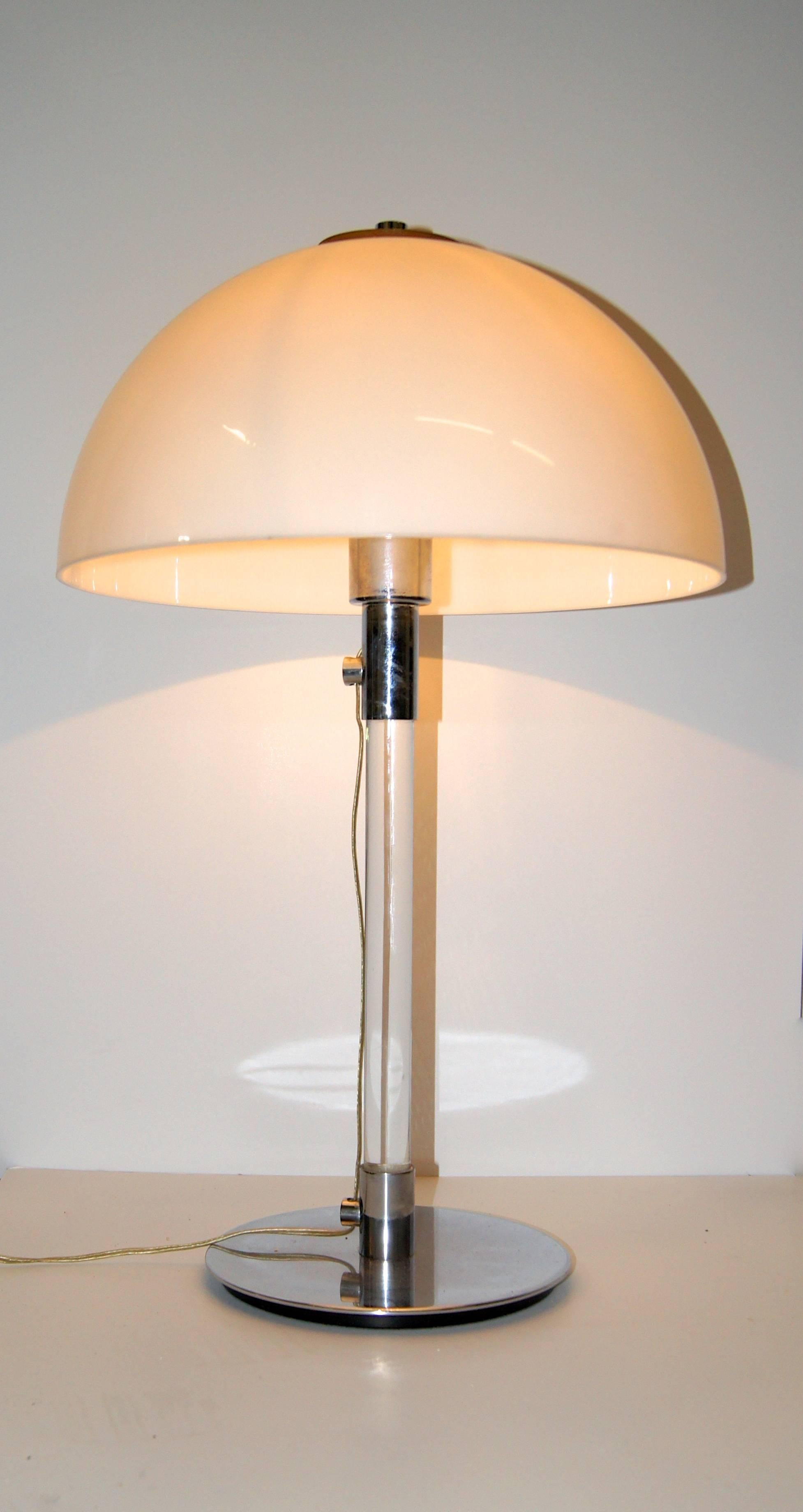 Mid-Century Modern George W. Hansen Glass and Chrome Table Lamp For Sale