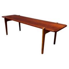 Table basse en teck AT-11 de Hans Wegner pour Andreas Tuck