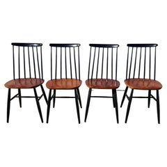 Lot de 4 chaises de salle à manger Fanett, dans le style d’Ilmari Tapiovaara, vers 1960