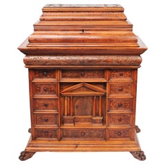 Armoire à monnaie en bois, Italie du Nord, fin du XVIIIe siècle début du XIXe siècle