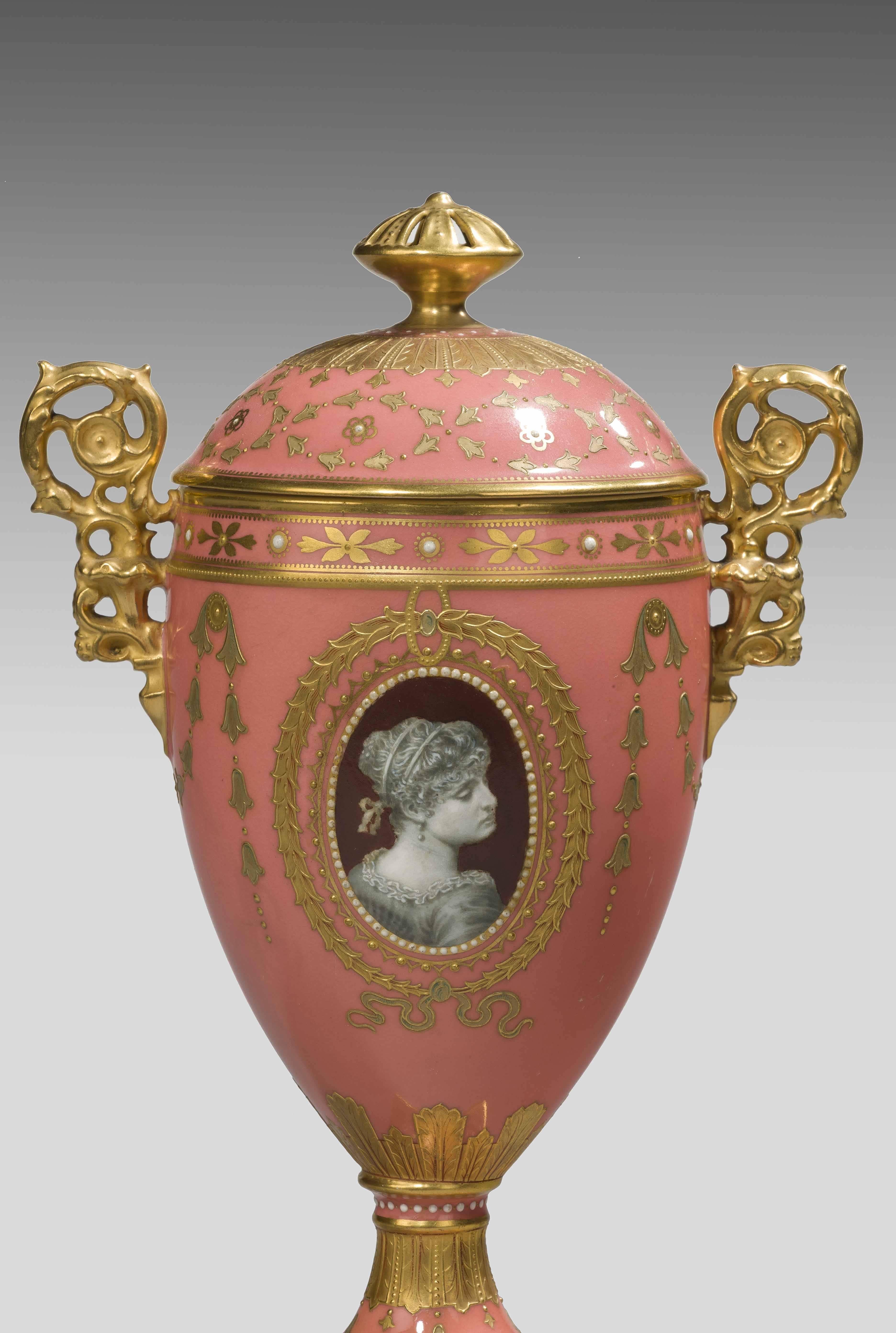 19th century derby lidded vase value