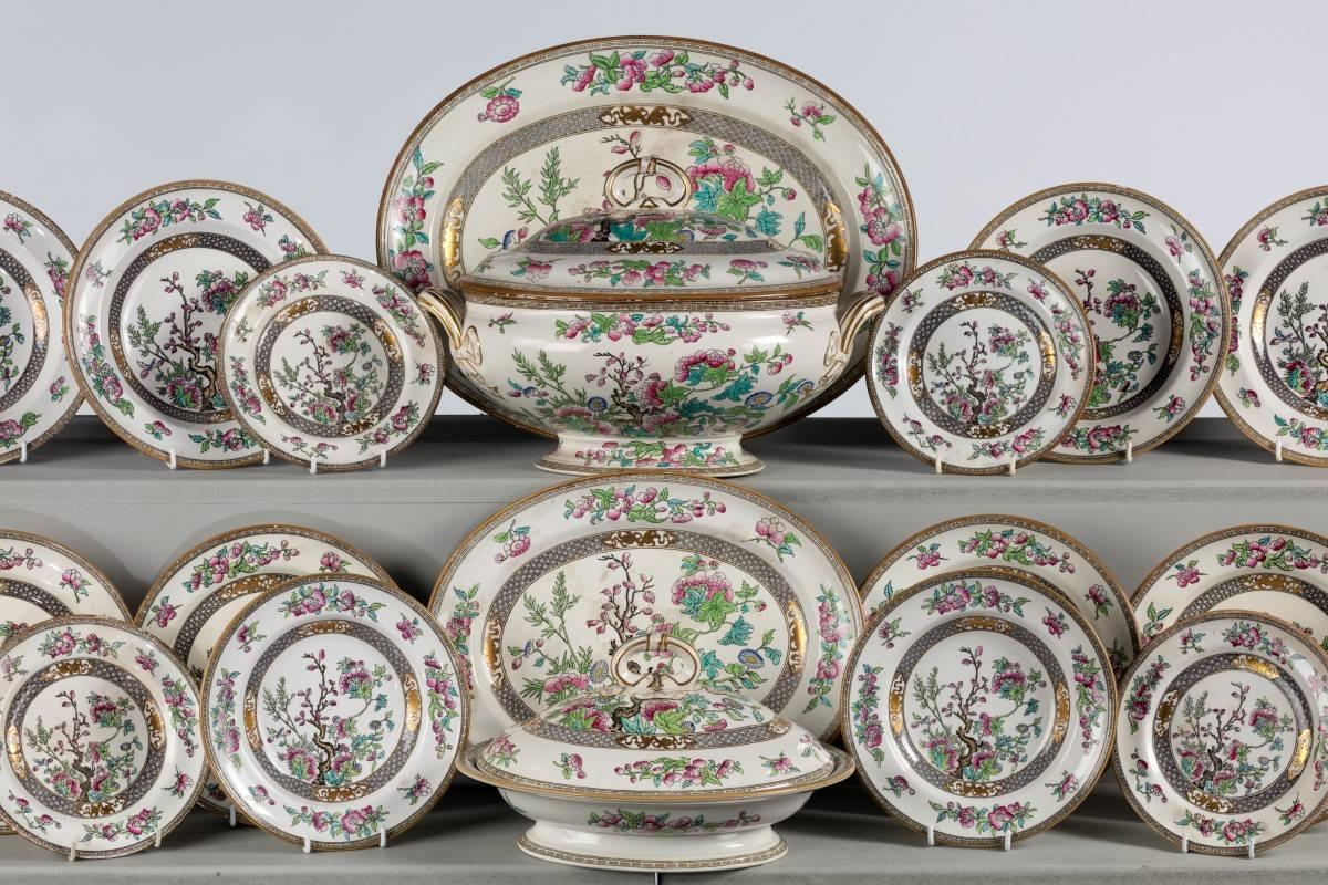 A most attractive Minton dinner service of Indian tree design and most unusually with gilded highlights, which is not normally associated with this pattern. 

3 x tureens.
1 x tureen base.
3 x platters.
1 x jug and base.
1 x open fruit