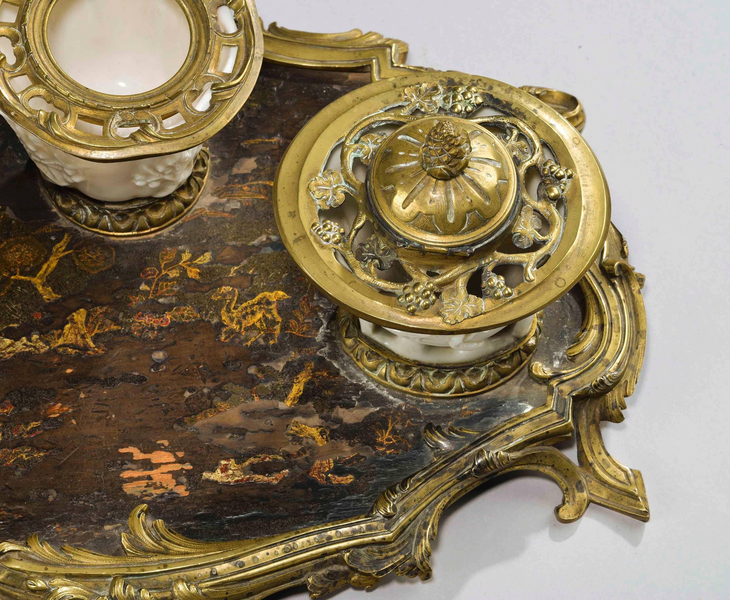 Rare 19th Century Gilt Bronze and Chinese Lacquered Inkwell 1