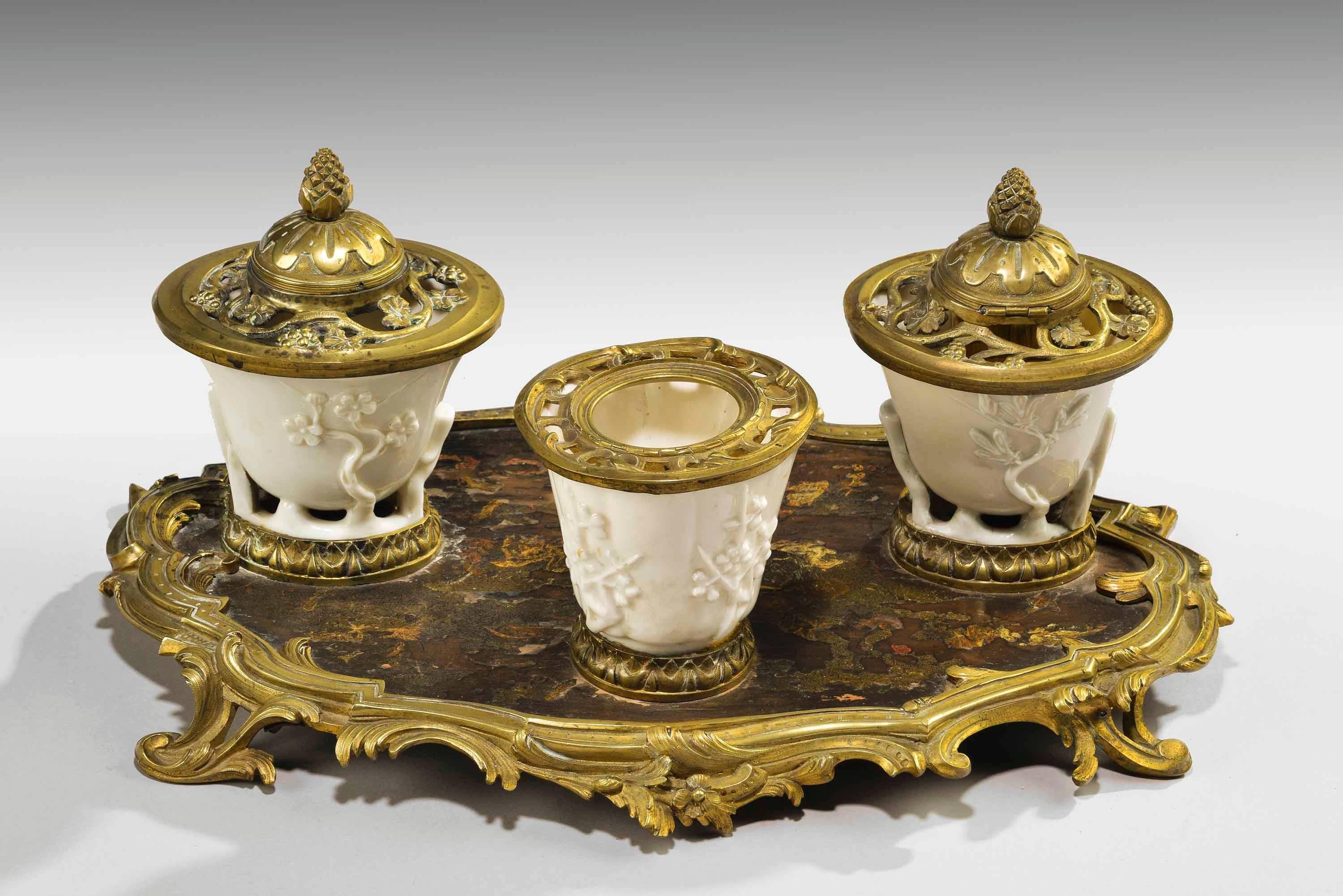 Rare 19th Century Gilt Bronze and Chinese Lacquered Inkwell 3