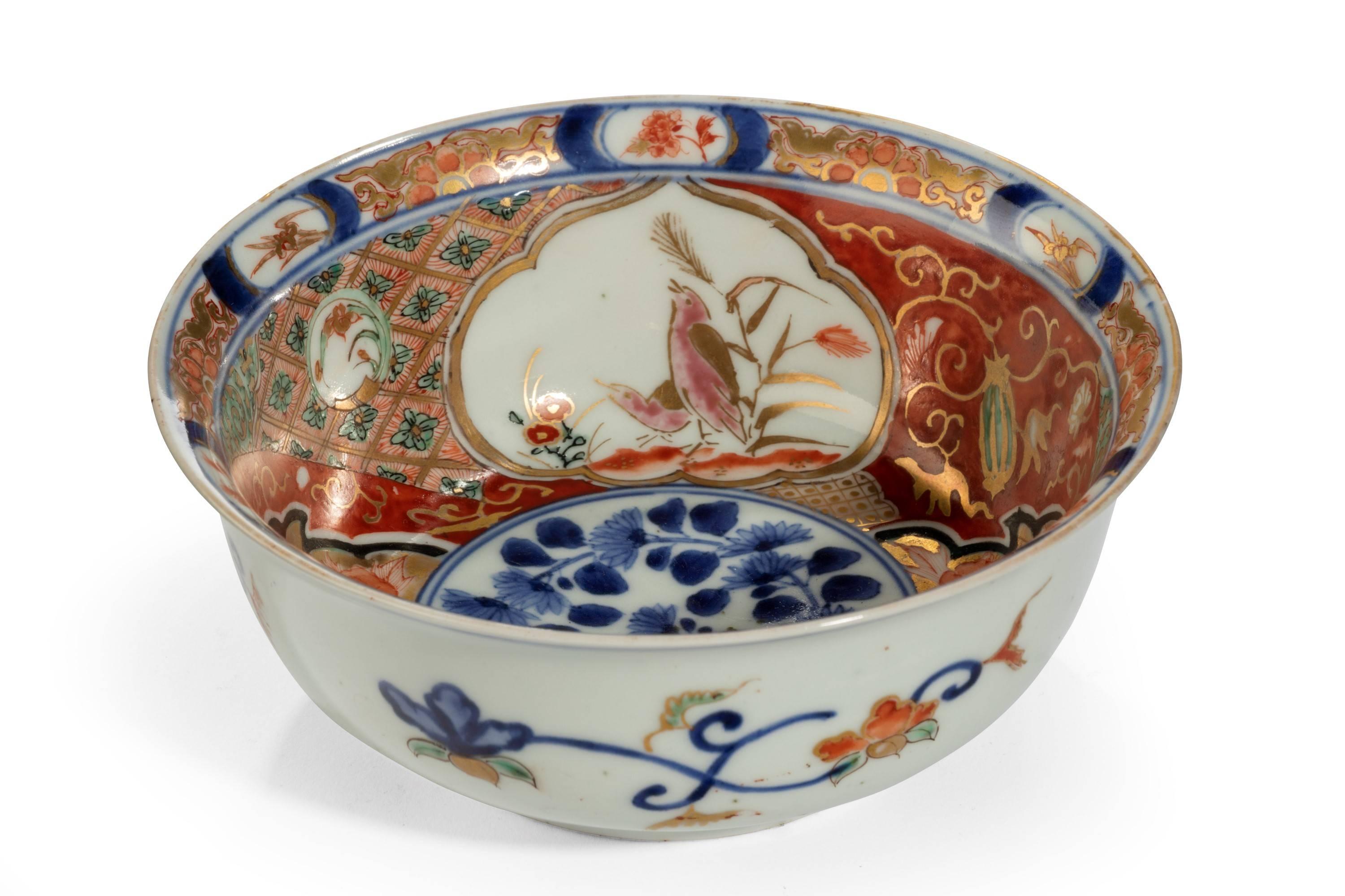 Early 20th Century Japanese Imari Bowl In Excellent Condition In Peterborough, Northamptonshire