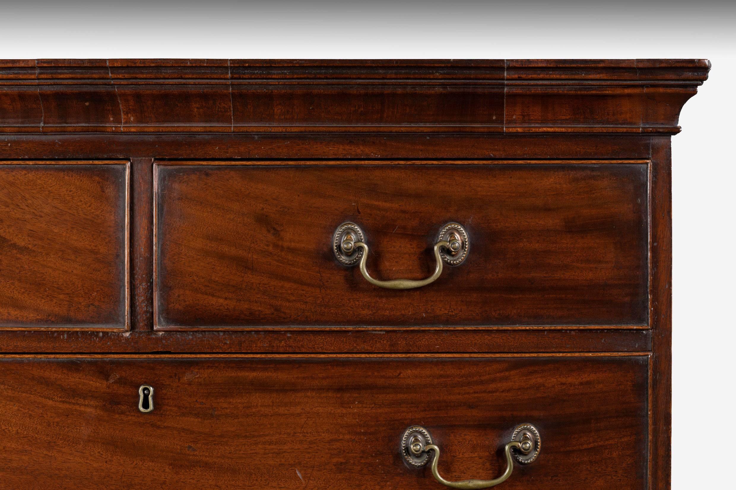 George III Period Mahogany Tallboy/Chest-on-Chest In Excellent Condition In Peterborough, Northamptonshire