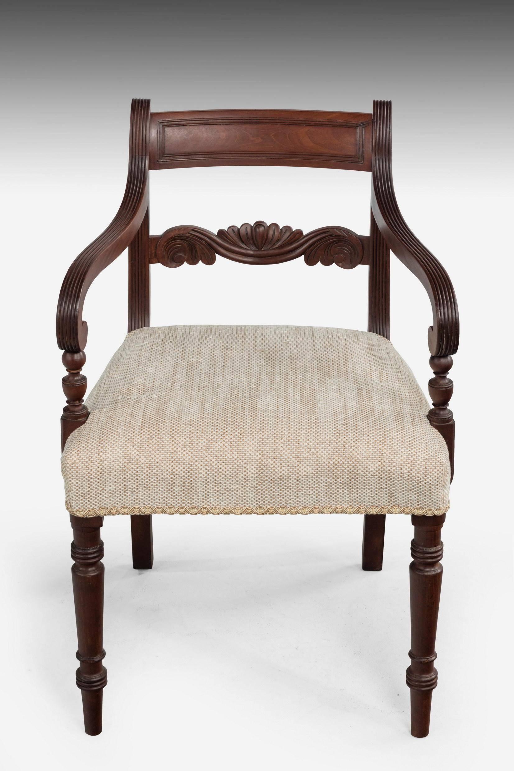 Set of Eight Regency Period Mahogany Chairs In Excellent Condition In Peterborough, Northamptonshire