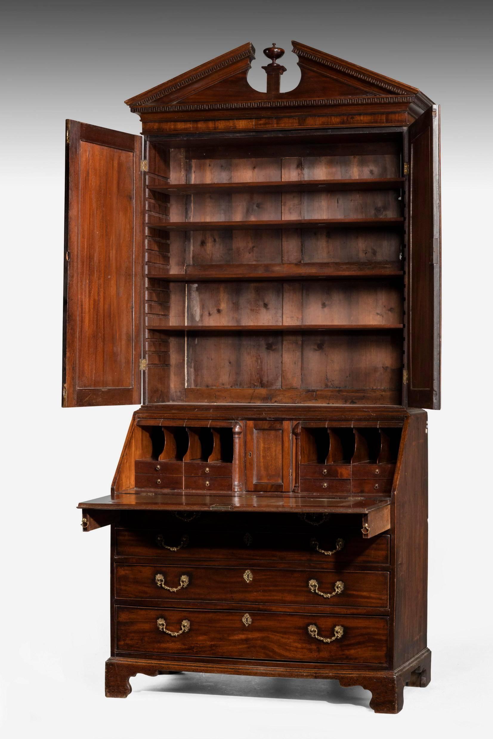 Late 18th Century Mahogany Bureau Bookcase In Good Condition In Peterborough, Northamptonshire