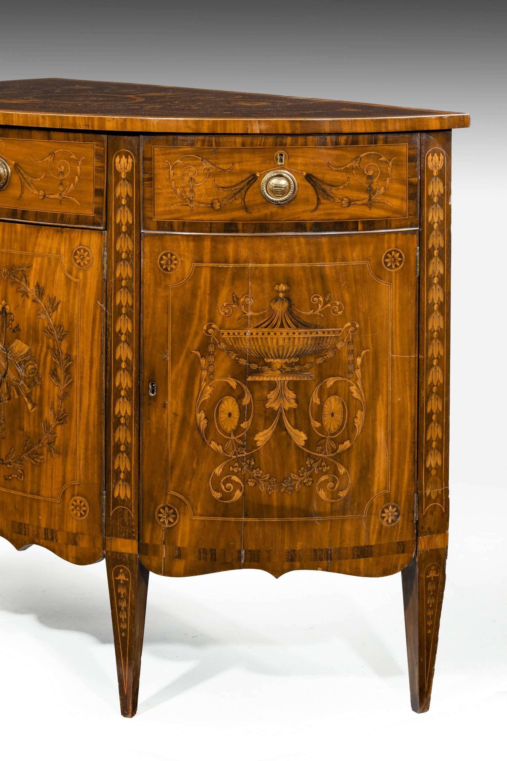 Late 18th Century Marquetry Demilune Commode In Good Condition In Peterborough, Northamptonshire