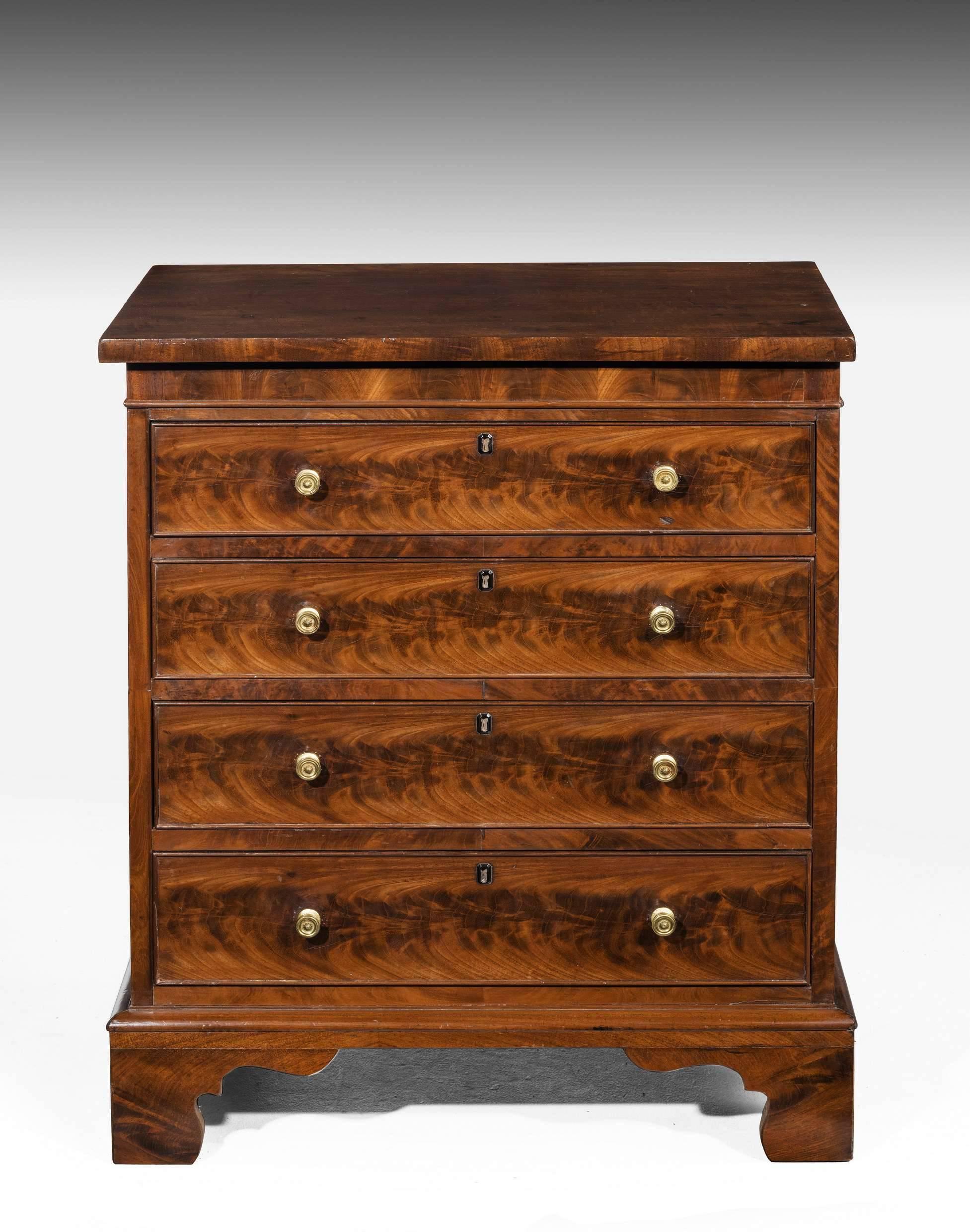 George III Period Lift Top Commode In Good Condition In Peterborough, Northamptonshire