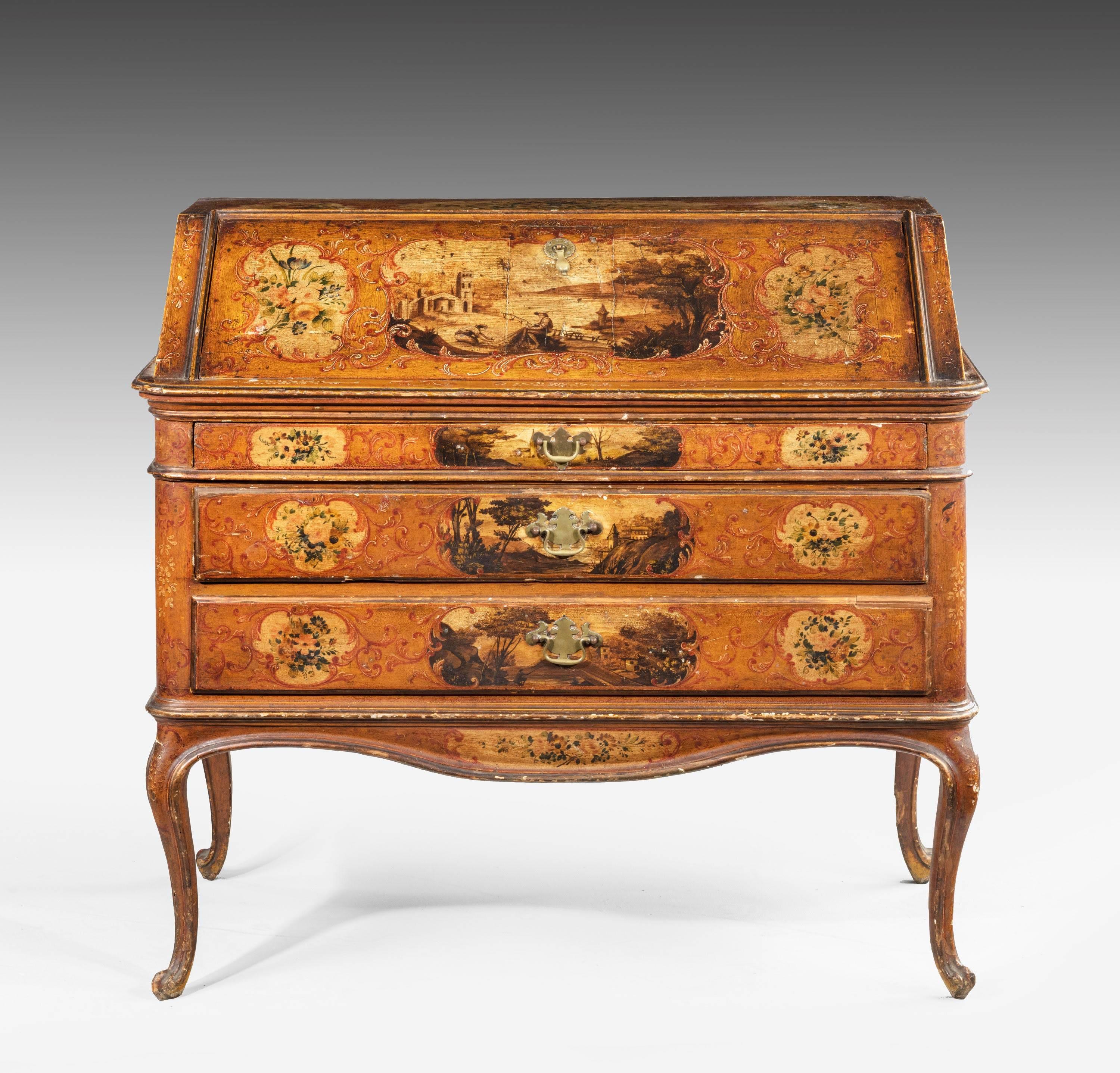 Mid-18th Century Venetian Lacquered and Gilded Bureau 1