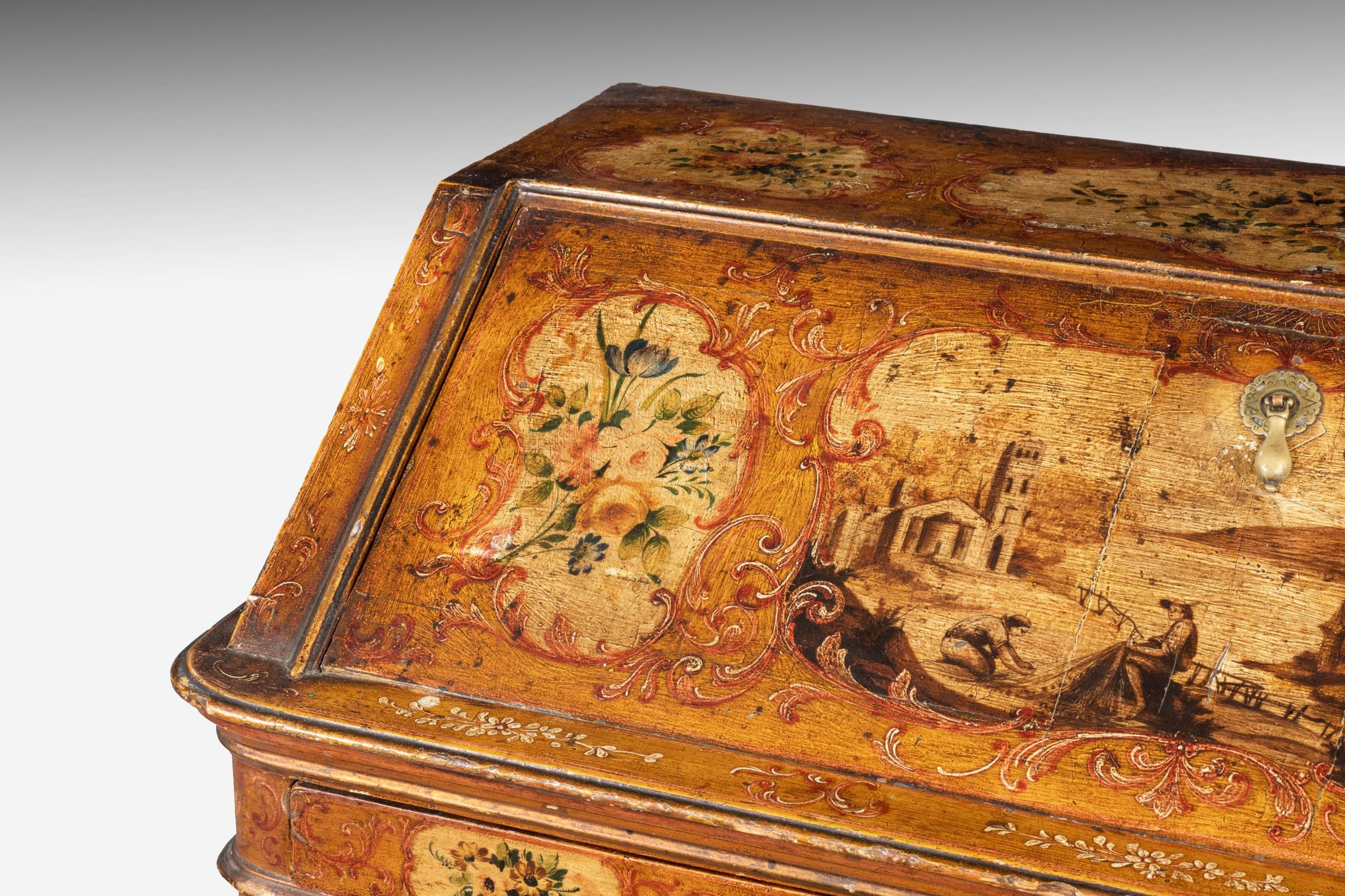Mid-18th Century Venetian Lacquered and Gilded Bureau 2