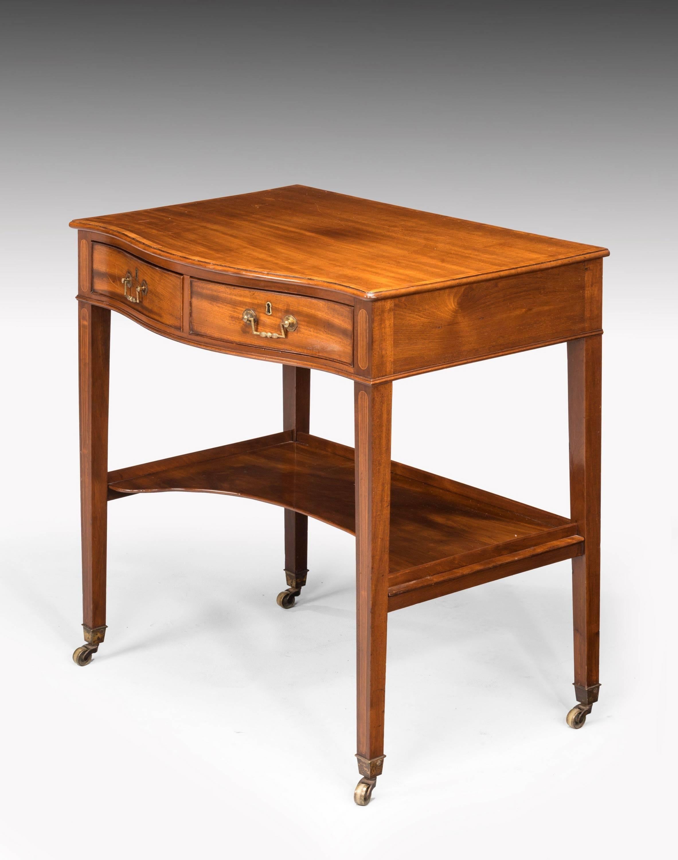 English George III Period Mahogany Side Table of Very Small Proportions For Sale