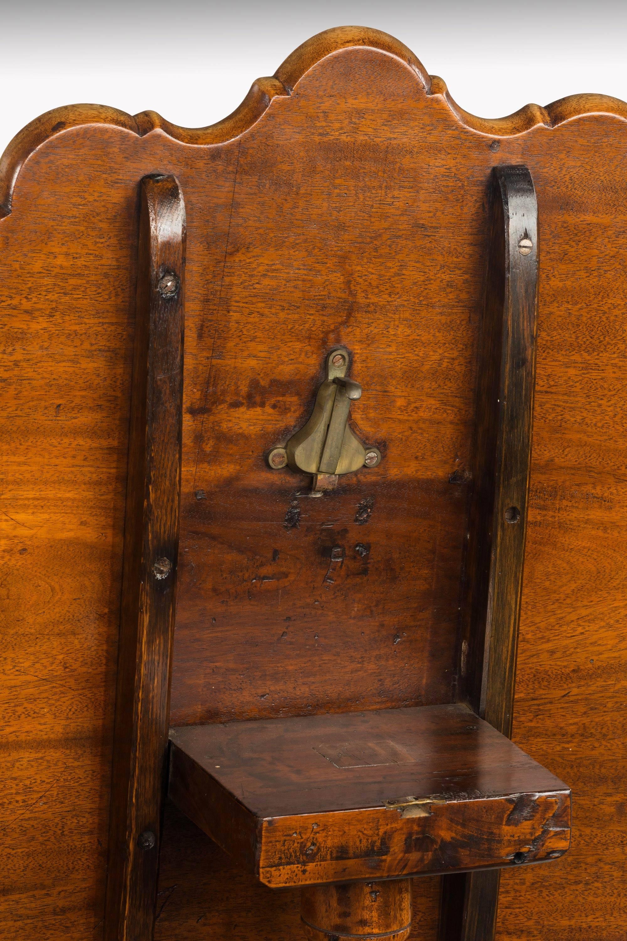 Mid-18th Century Design Mahogany Shaped Tilt Table 1