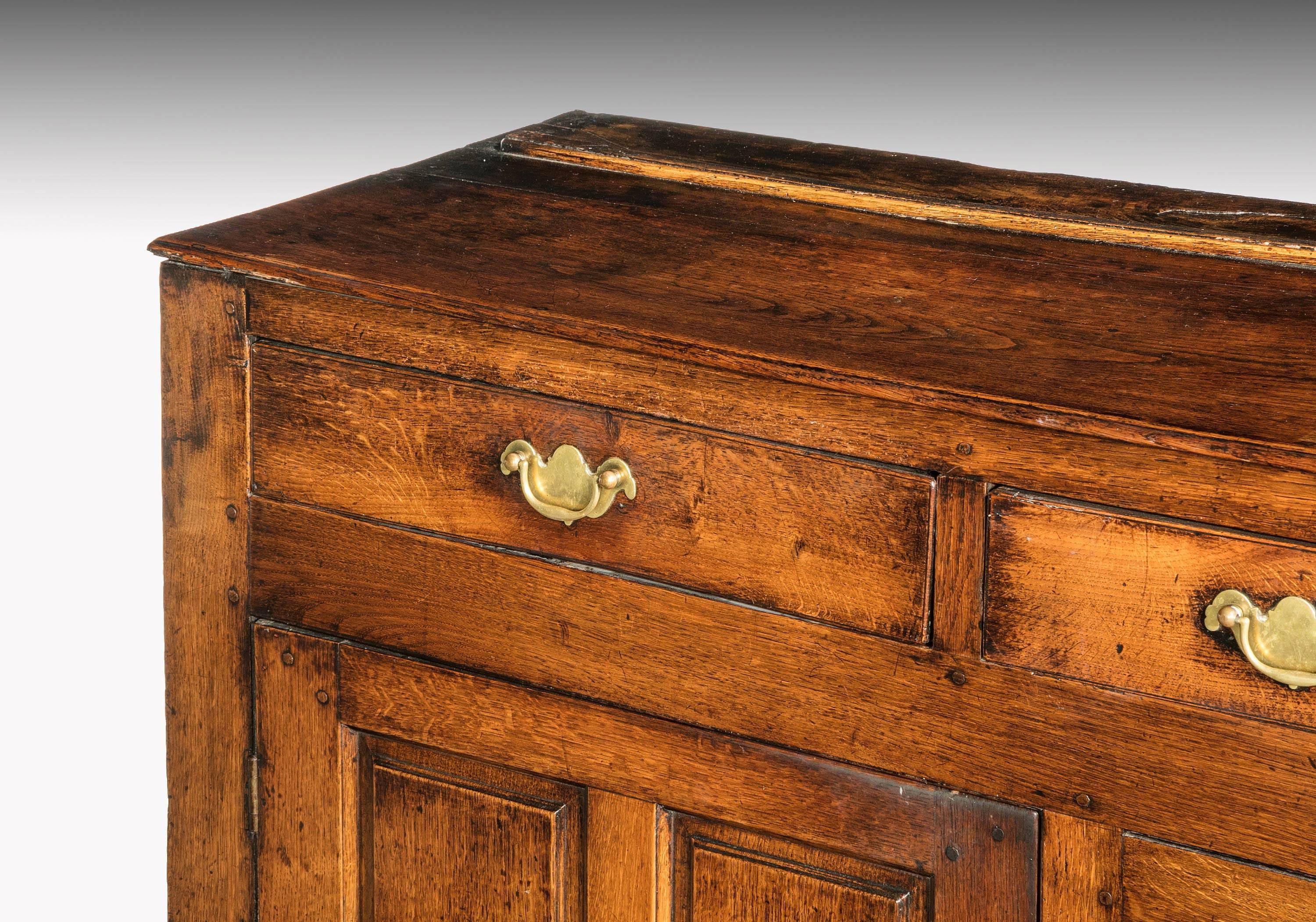 Oak Late 18th century oak dresser base with three drawers to the top