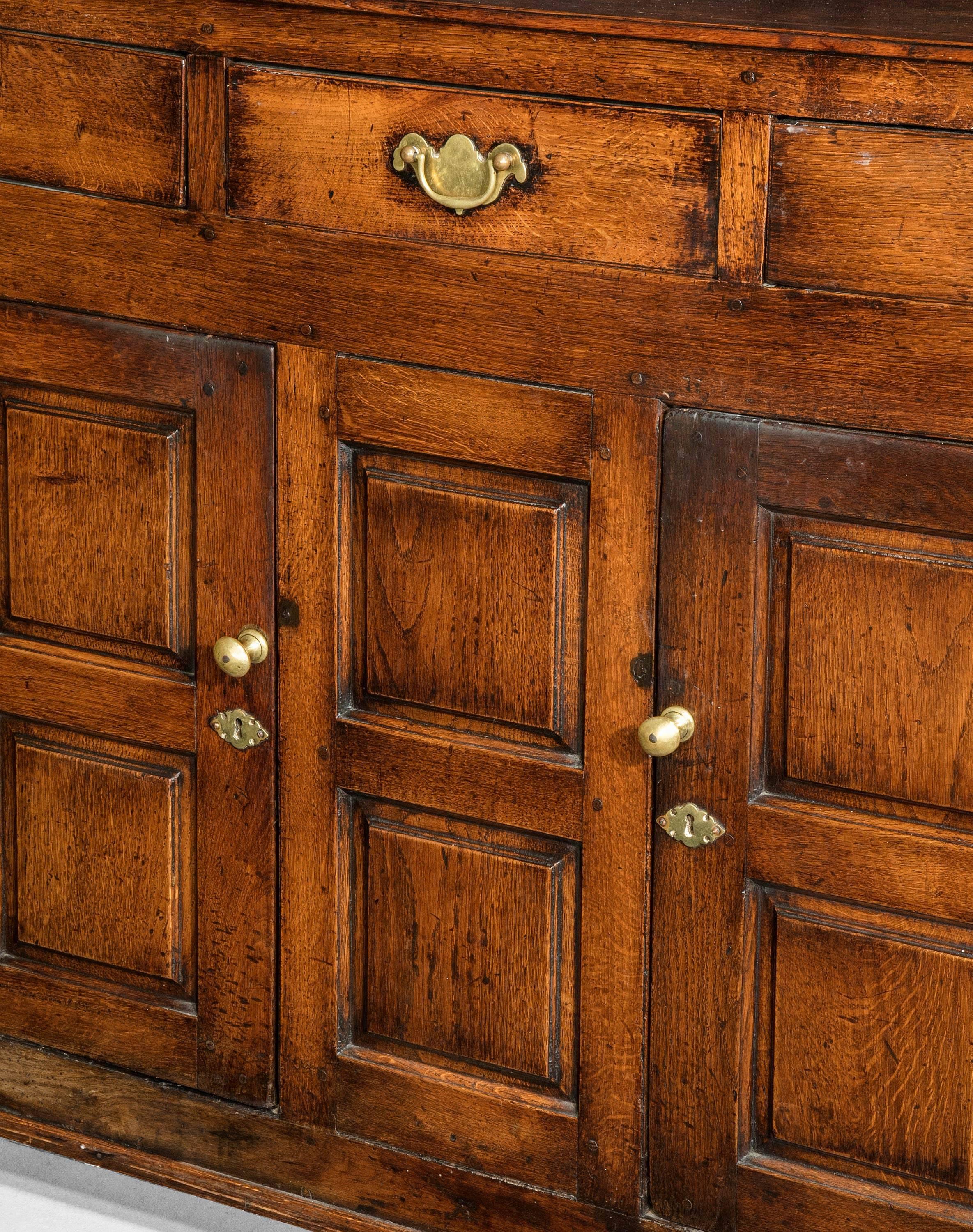 Late 18th century oak dresser base with three drawers to the top 1