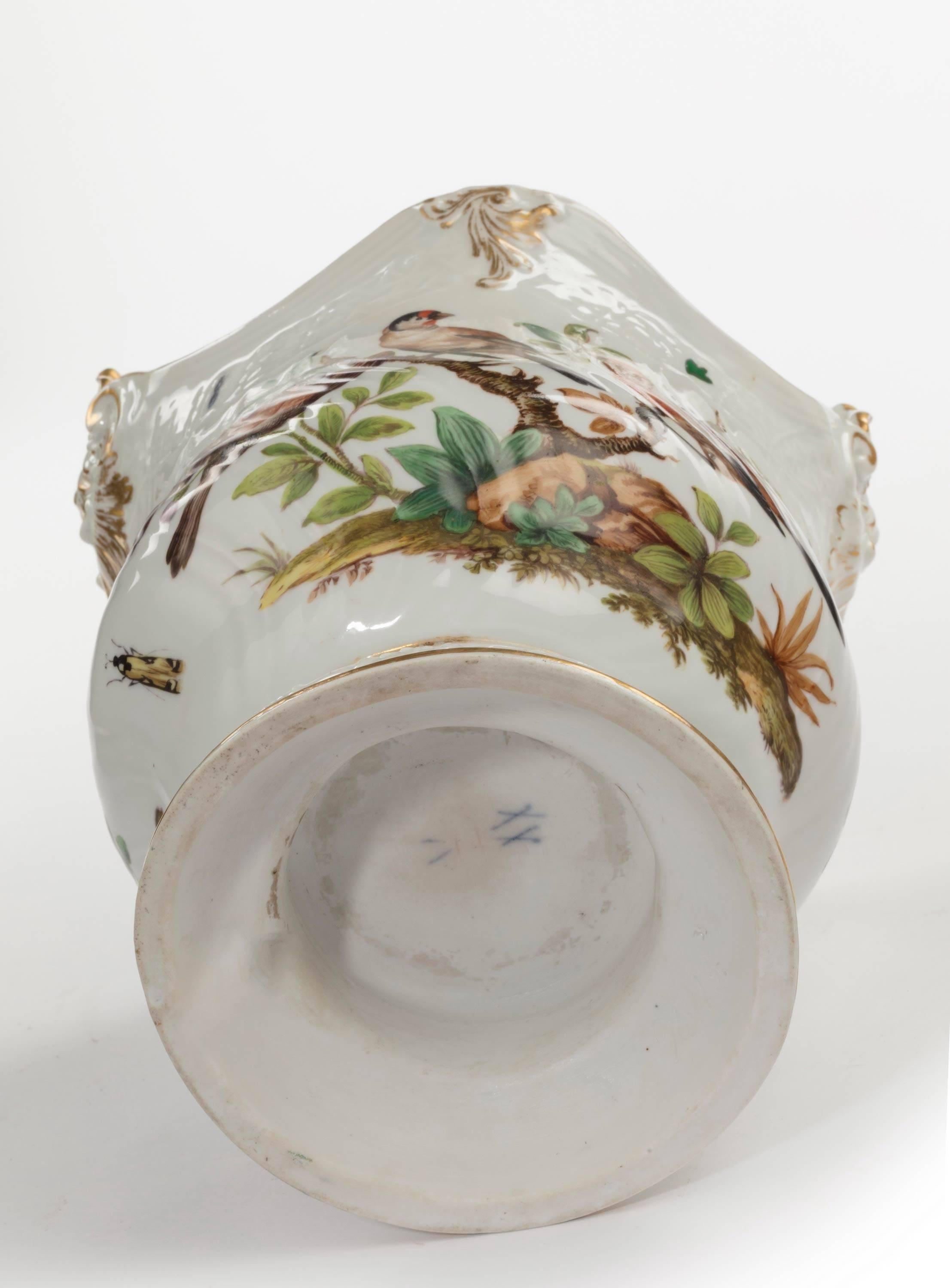 Late 19th Century Meissen Ice Pale on Shaped Foot 1