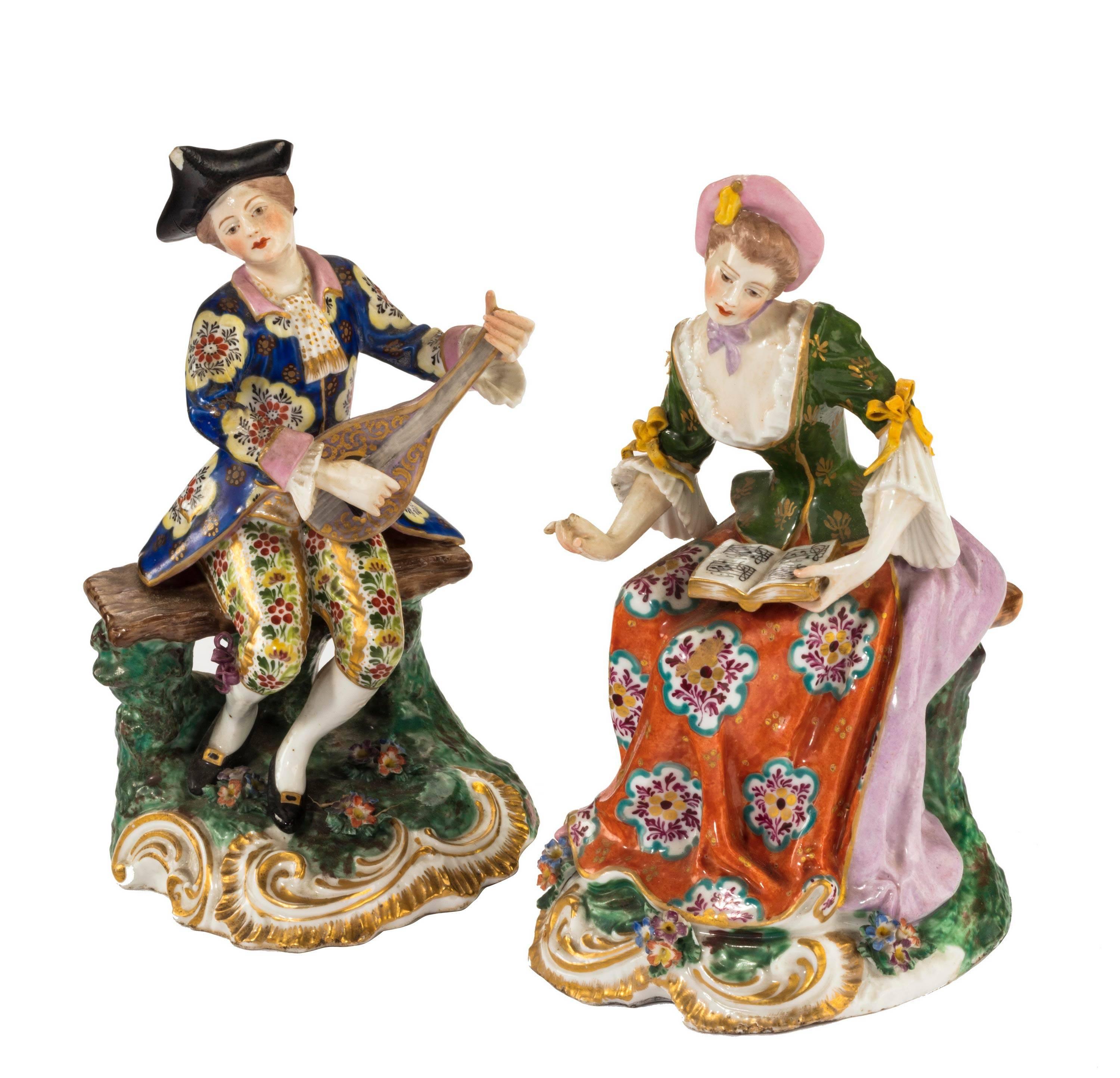 Pair of Mid-19th Century Hard Paste Porcelain Figures In Excellent Condition In Peterborough, Northamptonshire