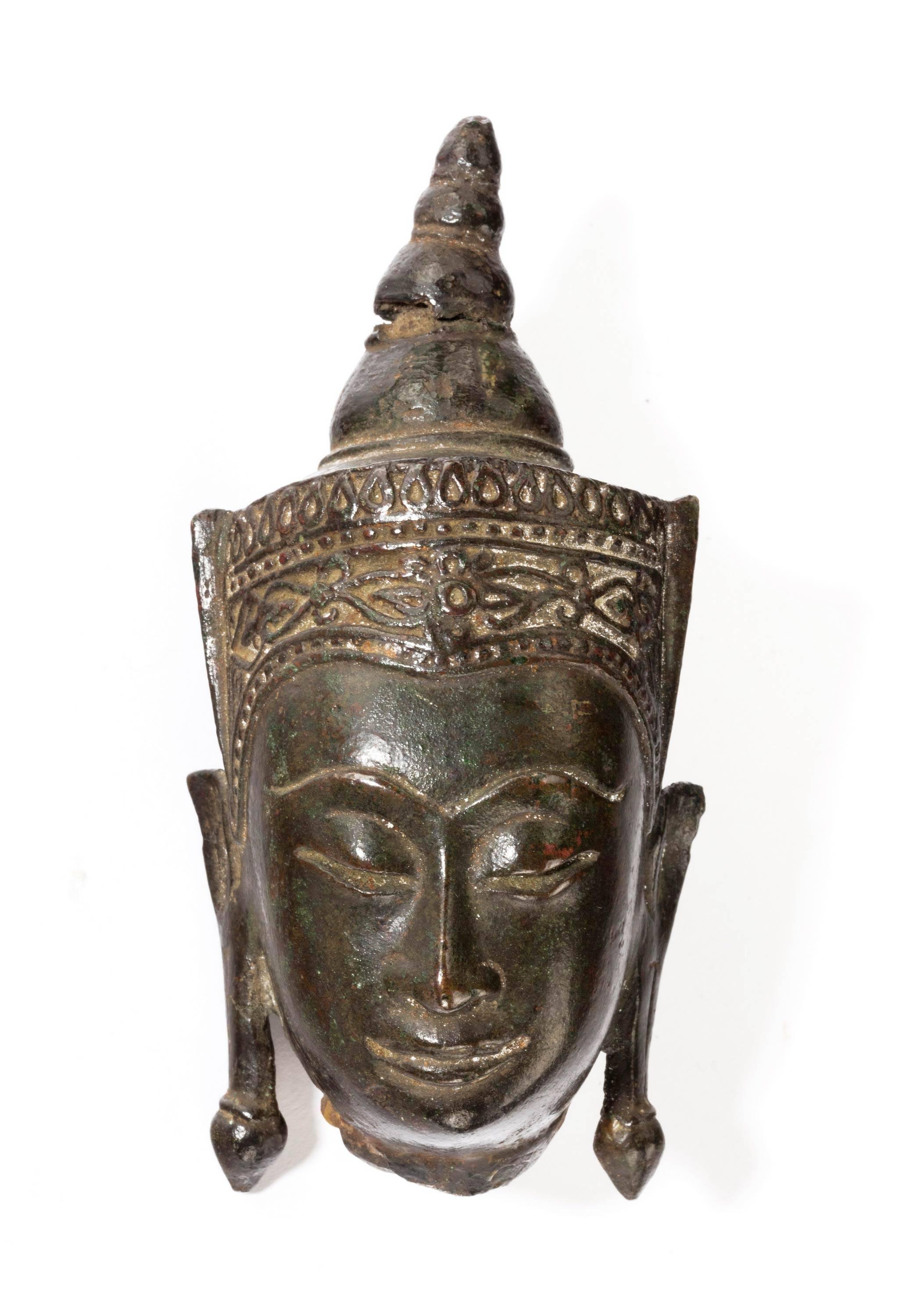 Early 19th Century Indian Bronze Figure Head of a Deity For Sale 2