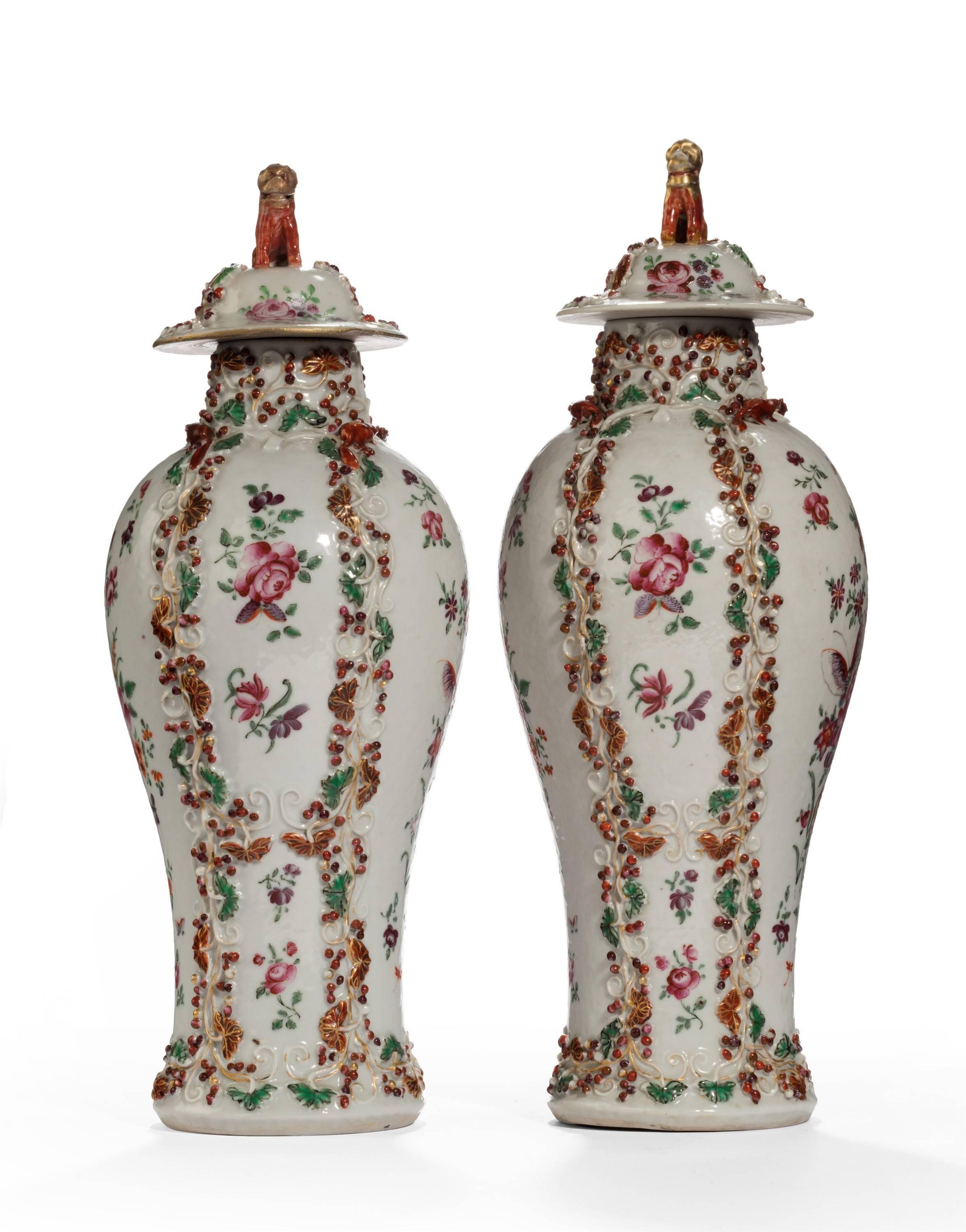 Pair of Late 19th Century Oriental Porcelain Baluster Shaped Vases For Sale 1