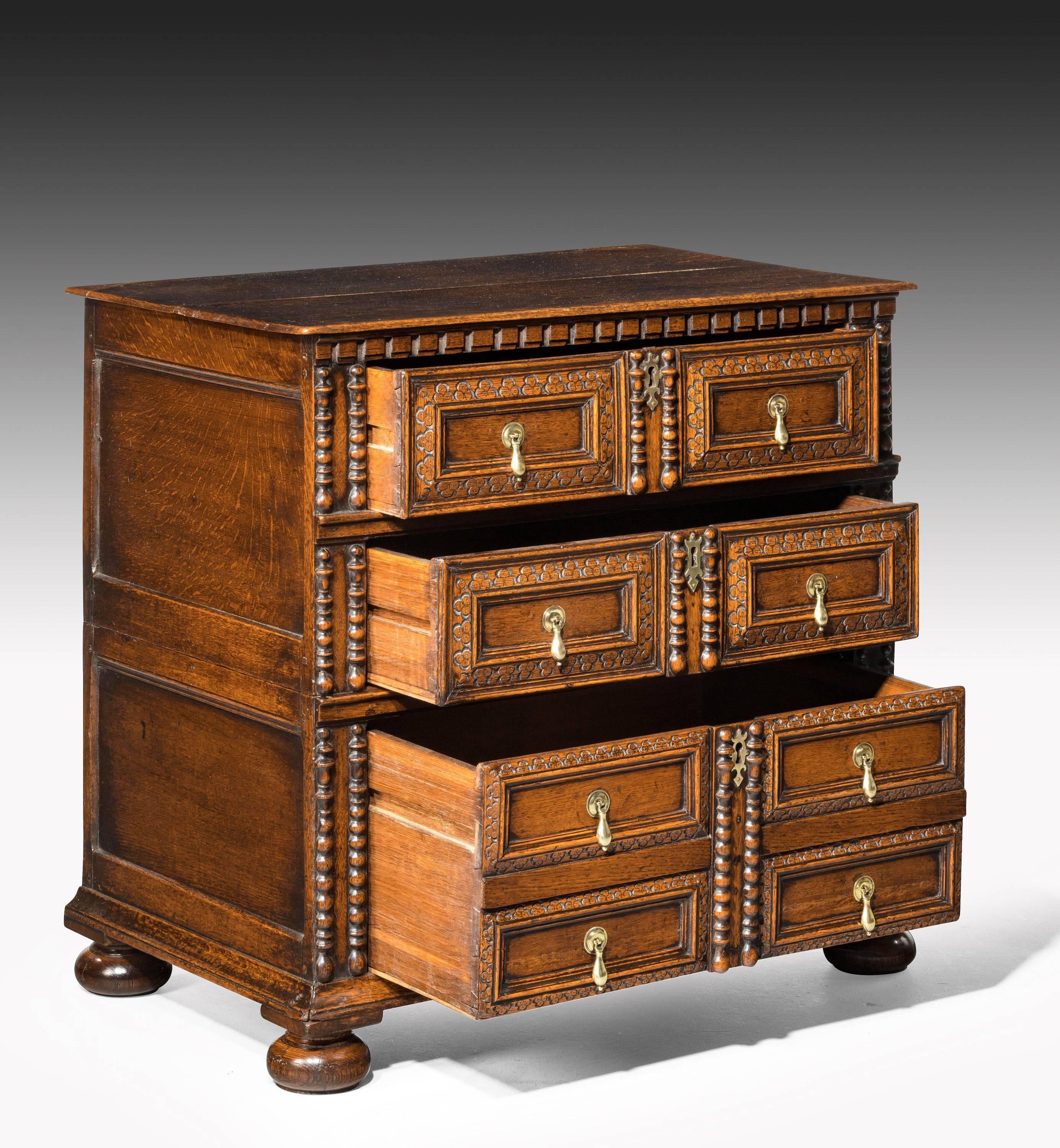 Late 17th Century Oak Chest of Drawers with Scratch and Deep Carving In Good Condition In Peterborough, Northamptonshire