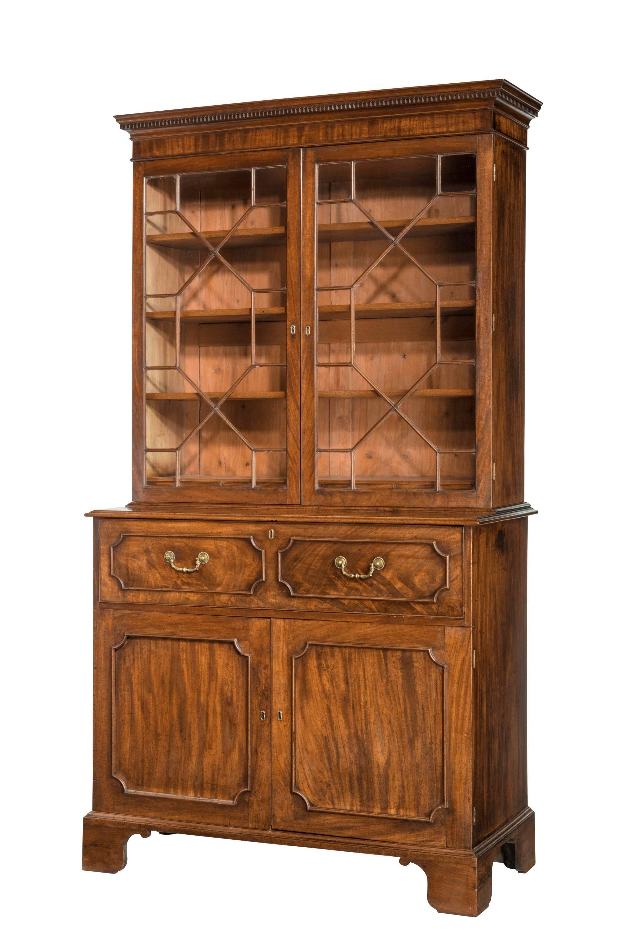 George III Period Mahogany Secretaire Bookcase, Gillows of Lancaster Attributed For Sale 5