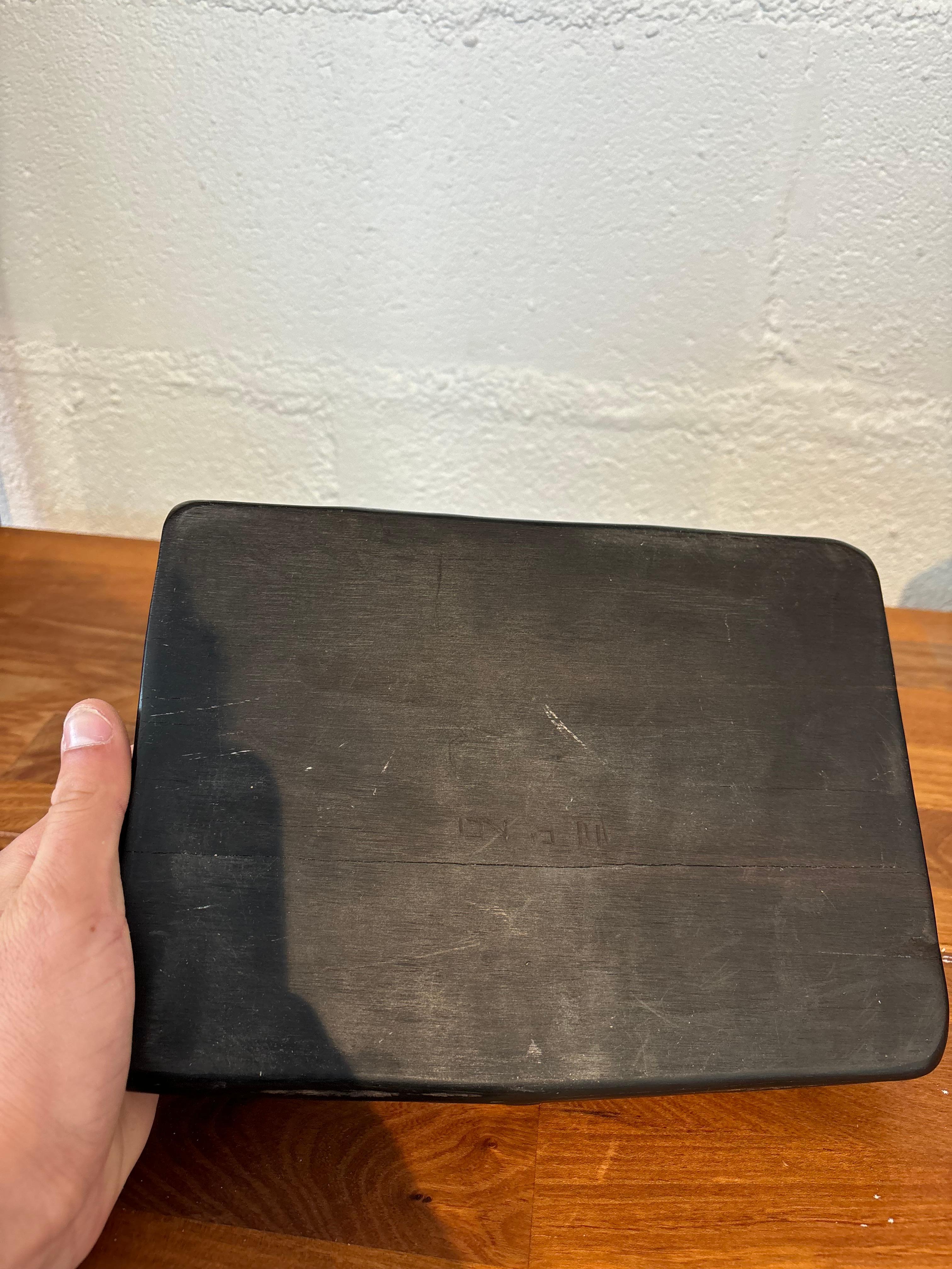 Odile Noll Boxen aus Ebenholz Gabun im Angebot 4