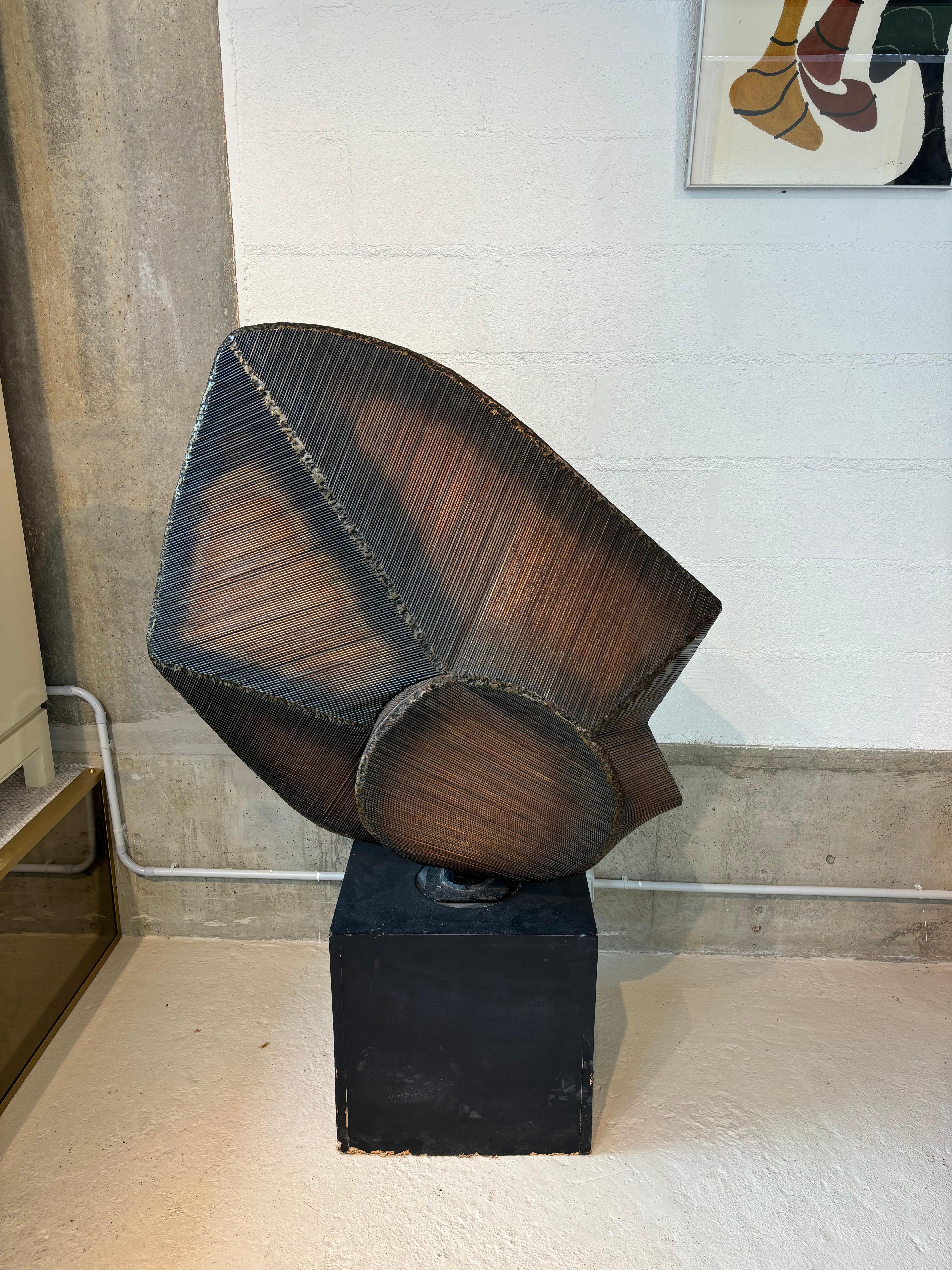 Incroyable sculpture par Pierre Tual vers 1960 en laiton soudé, 
