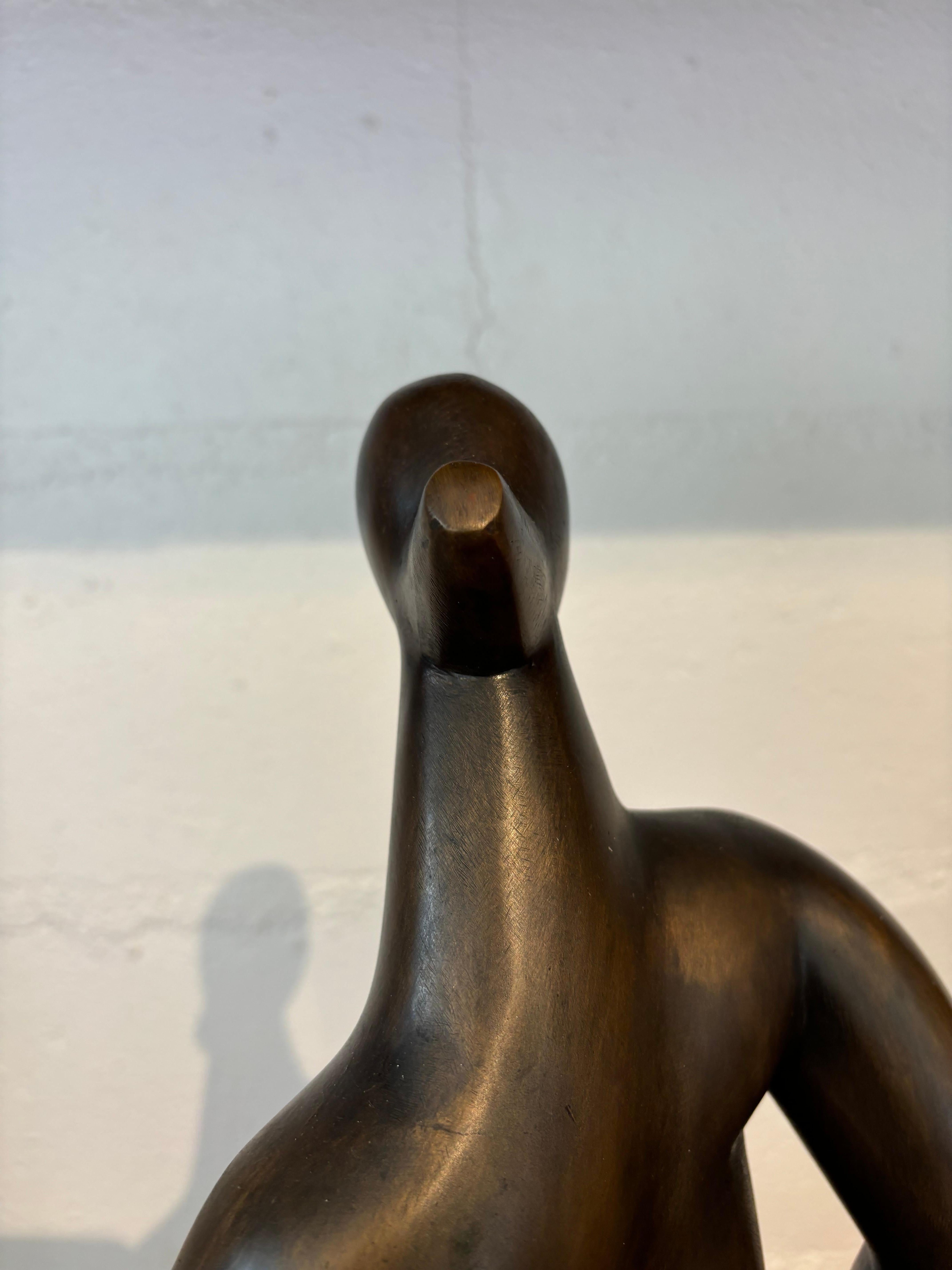 Wunderschöne figurative Skulptur von Siegfried Jonas im Angebot 4