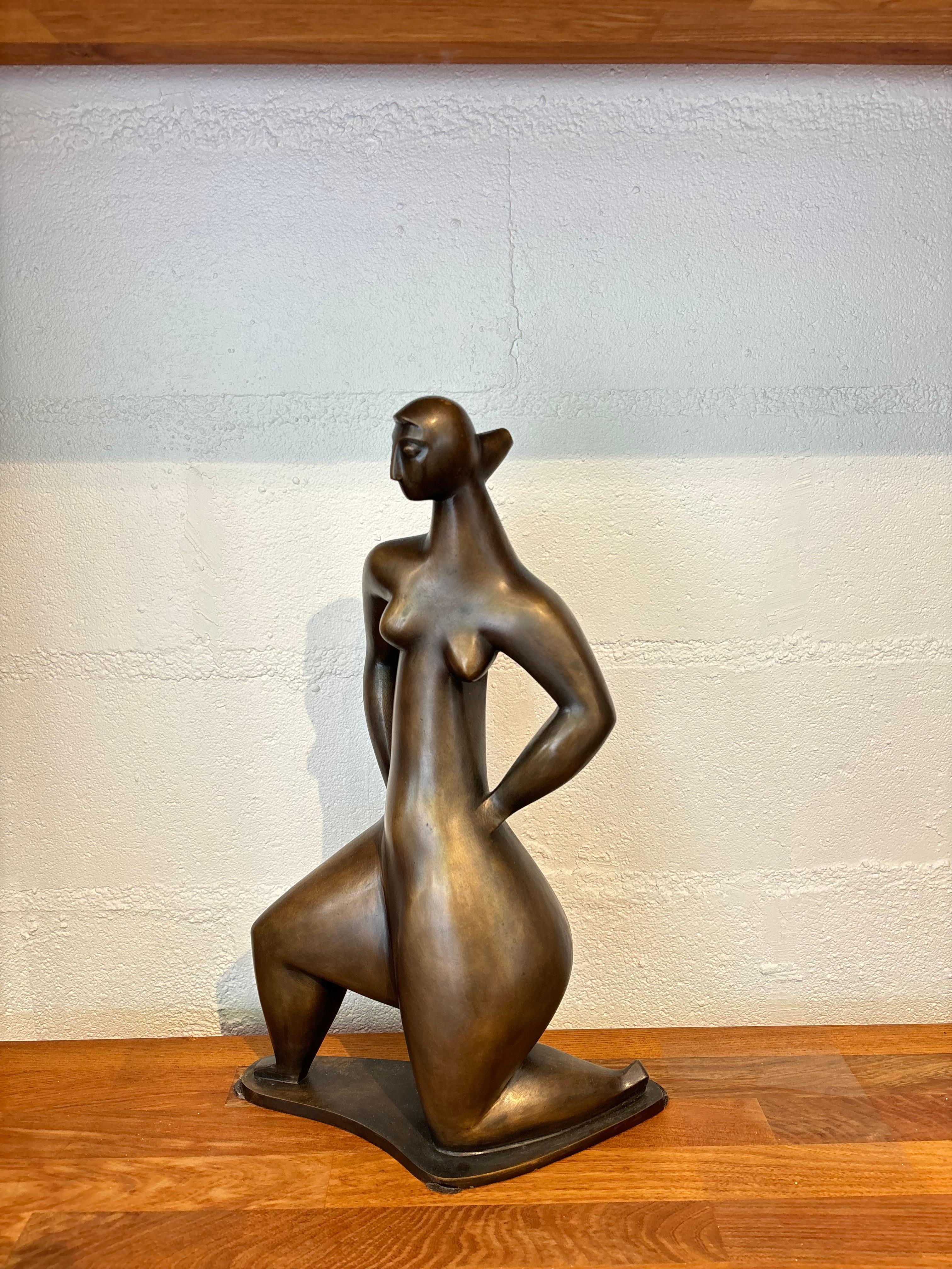 Wunderschöne figurative Skulptur von Siegfried Jonas im Angebot 9
