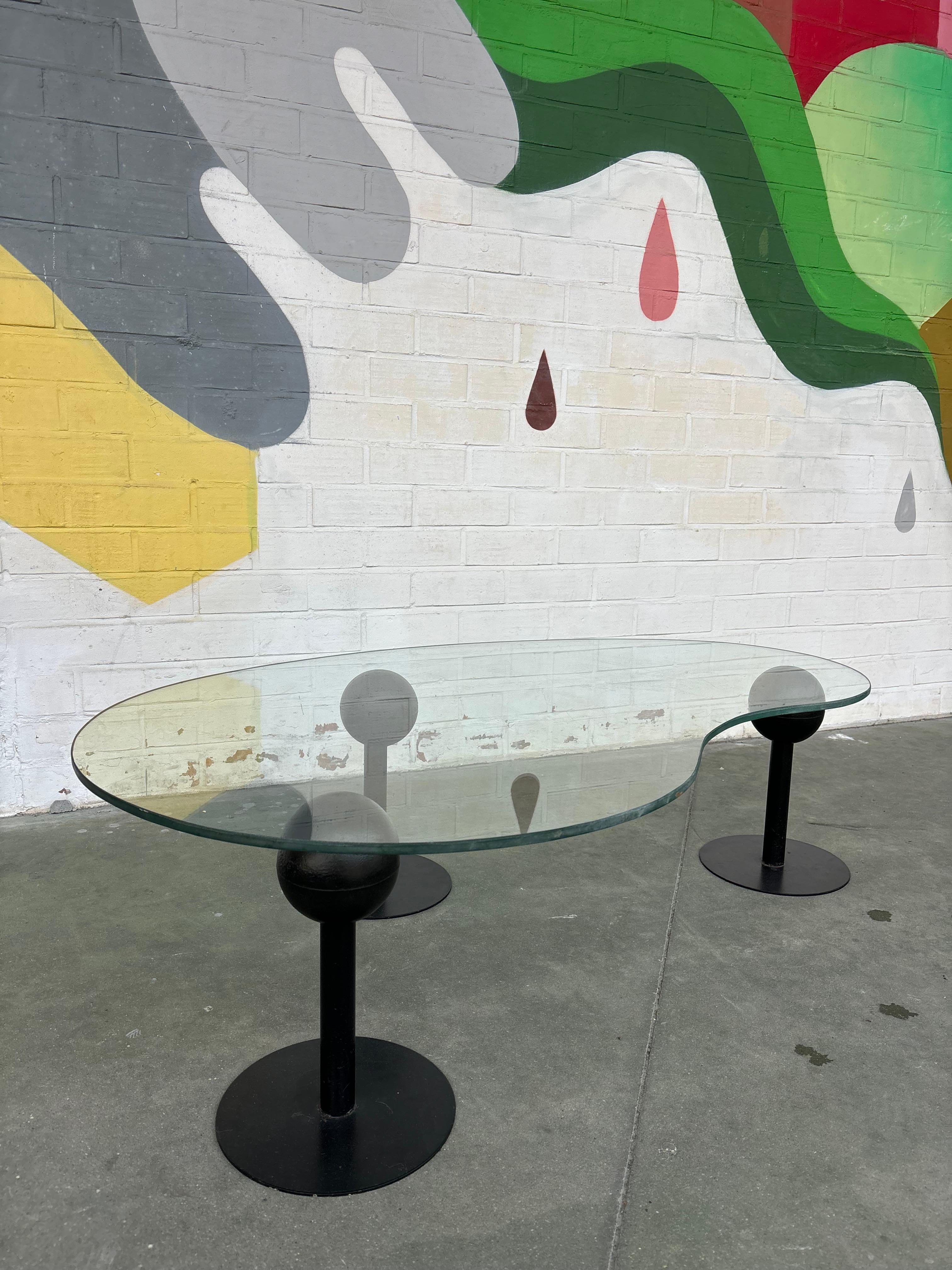 Français Table basse jeune Phillips par Phillipe Starck en vente