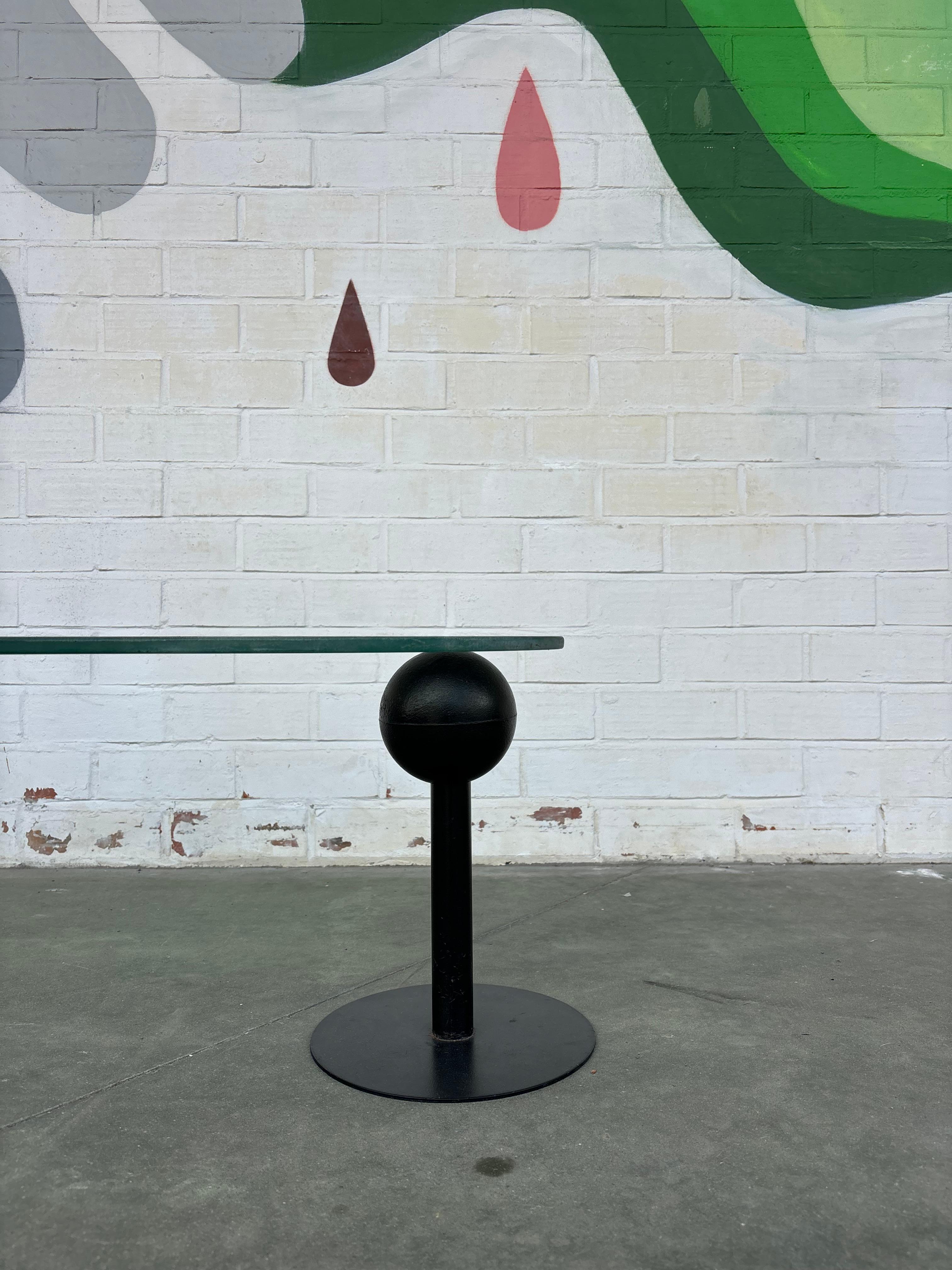 Table basse jeune Phillips par Phillipe Starck en vente 5