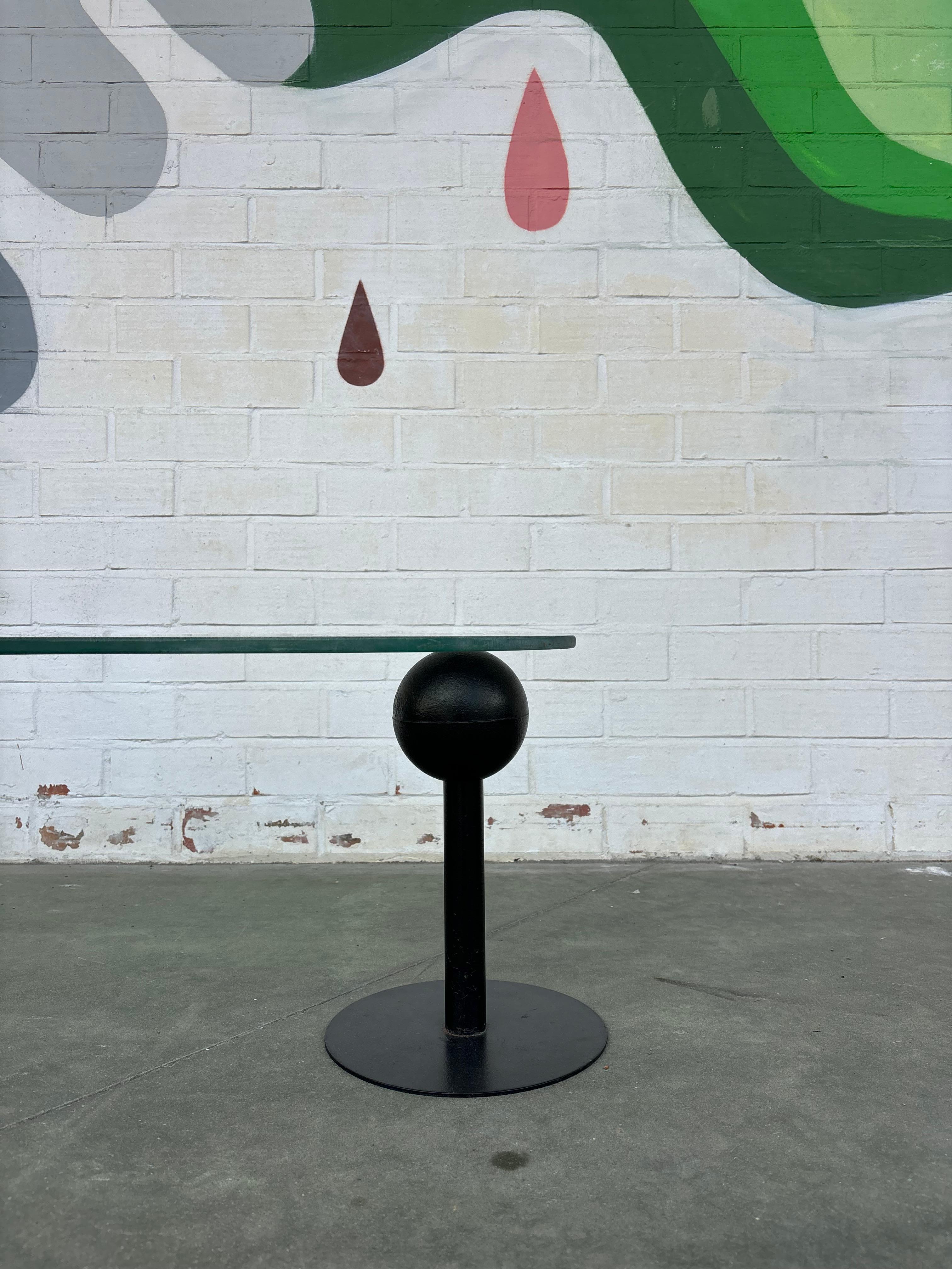 Table basse jeune Phillips par Phillipe Starck en vente 6