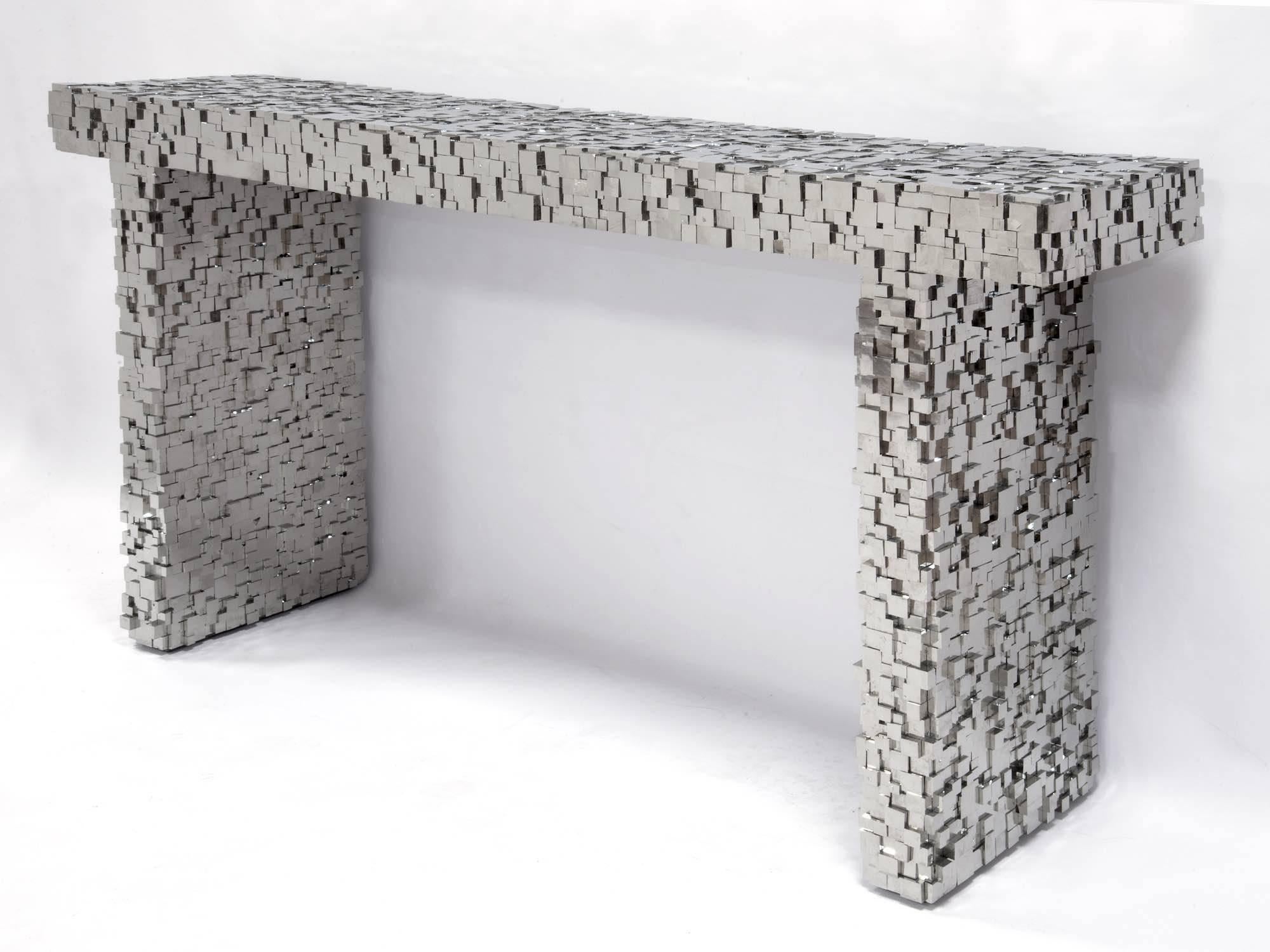 Kam Tin
Pyrite console
Console covered with natural pyrite
Measures: H 76 cm; W 143 cm; D 33 cm
Stamped Kam Tin
France, 2017
Two pieces available.