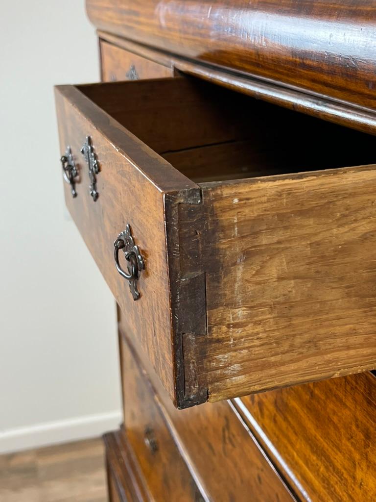 Antique Early 18th Century William & Mary Highboy For Sale 4